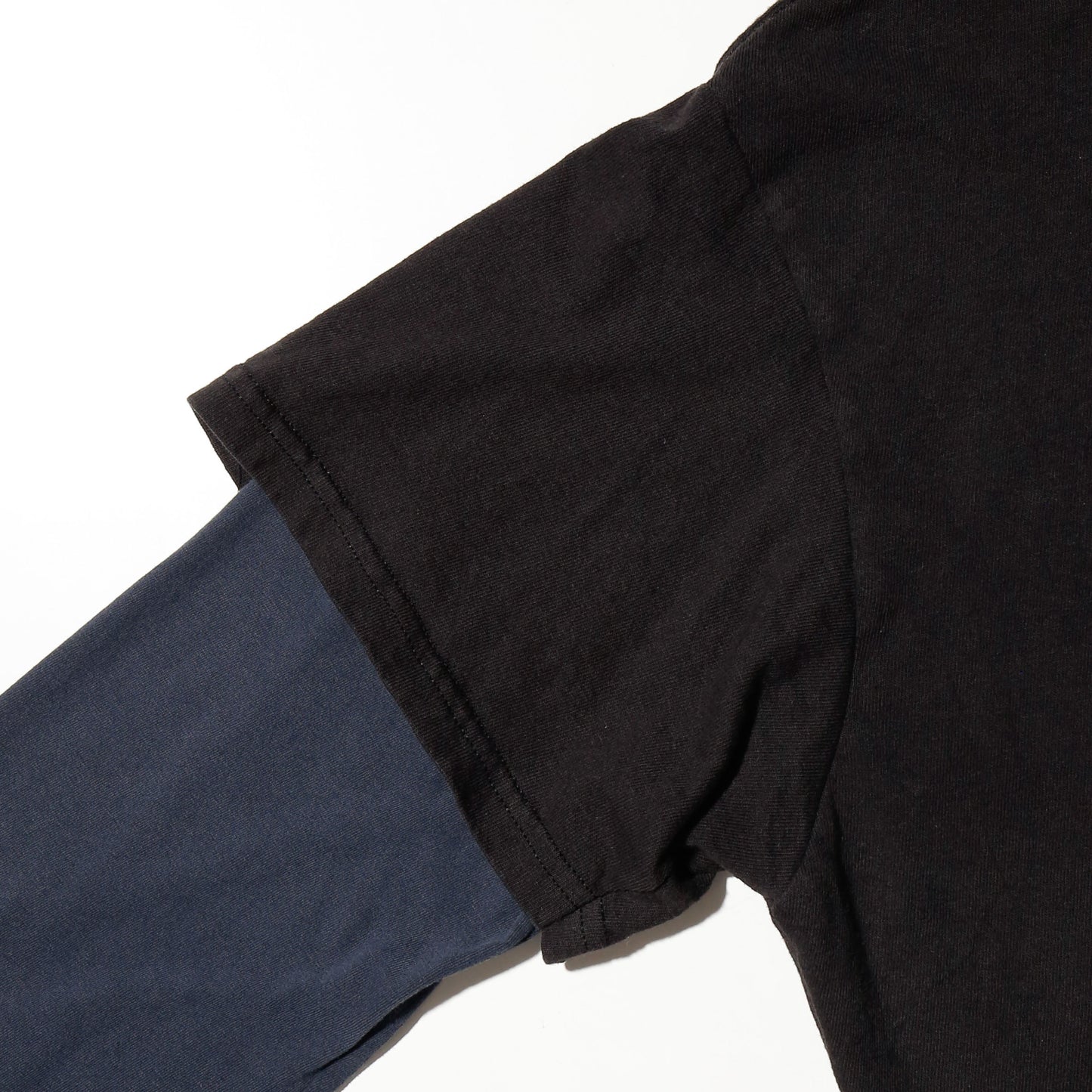 *one-off hybrid hooded cut sew, with detachable gloves