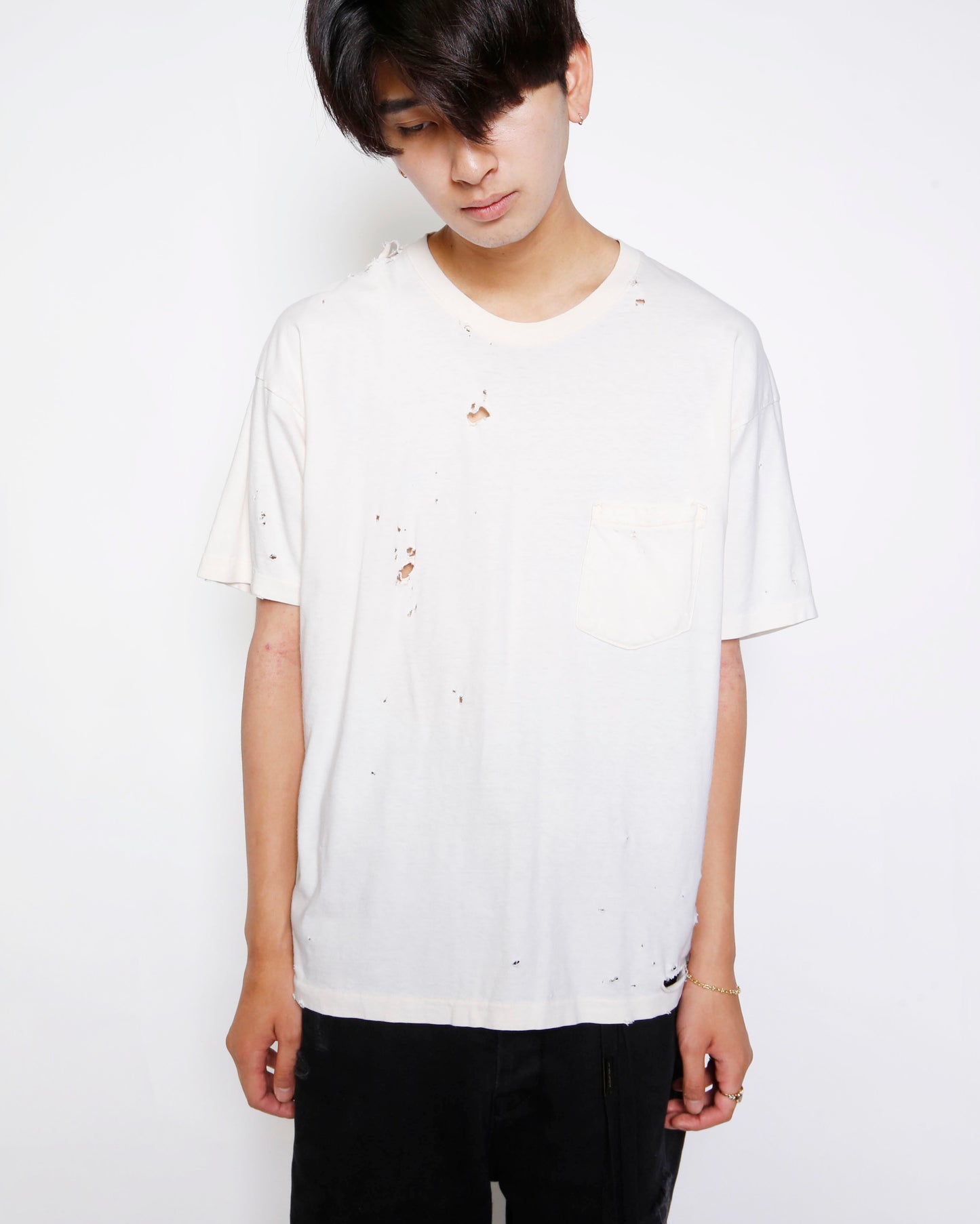 vintage 90's gap broken t-shirt