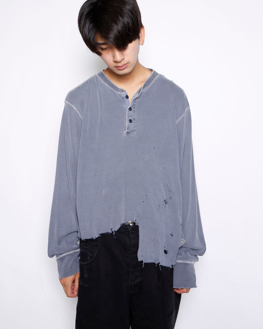 *one-off broken henry neck cut sew