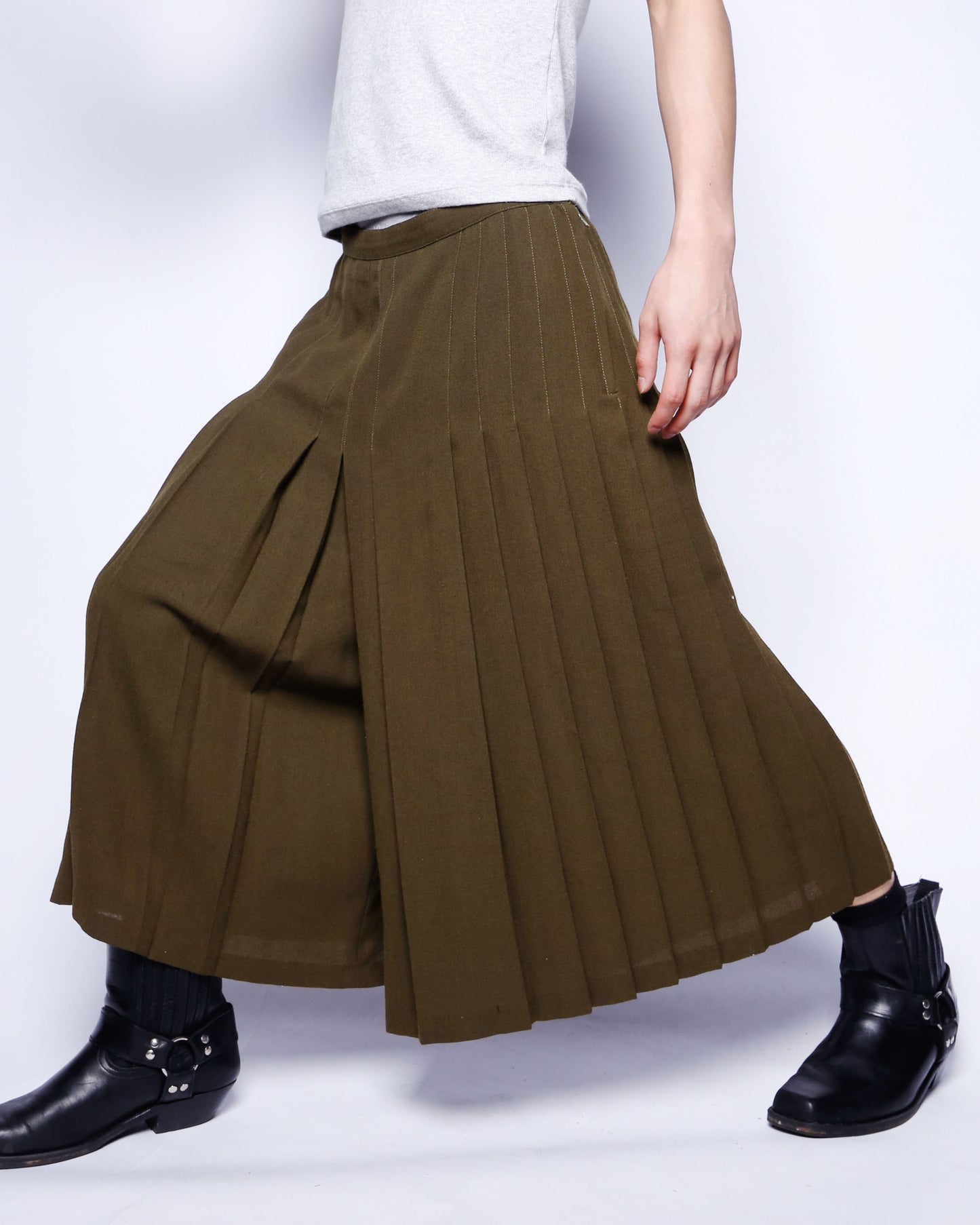 vintage pleats wide shorts