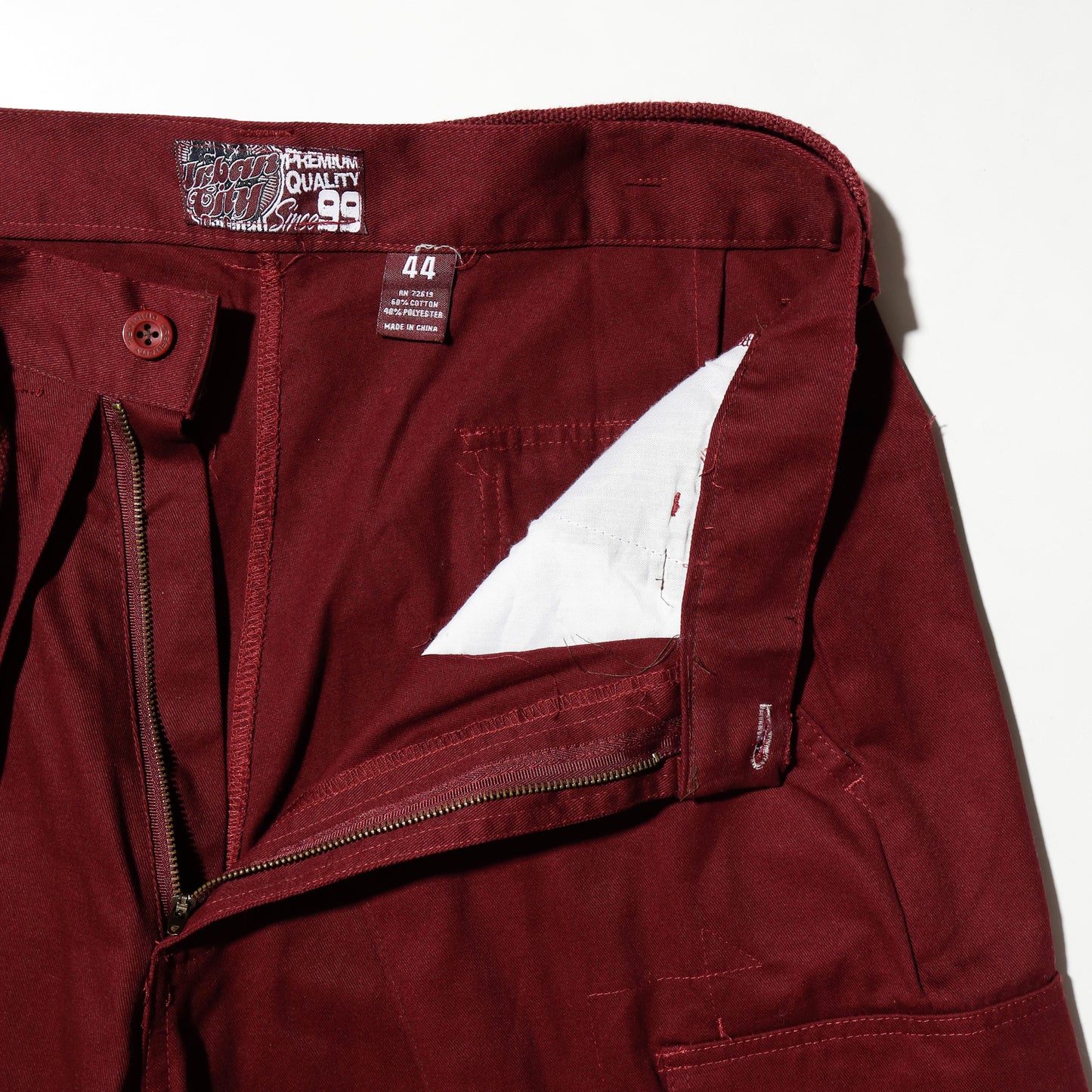 vintage belted center tuck cargo shorts