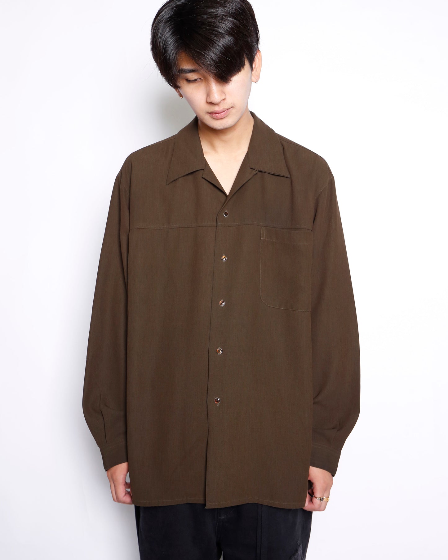 vintage open collar boxy shirt