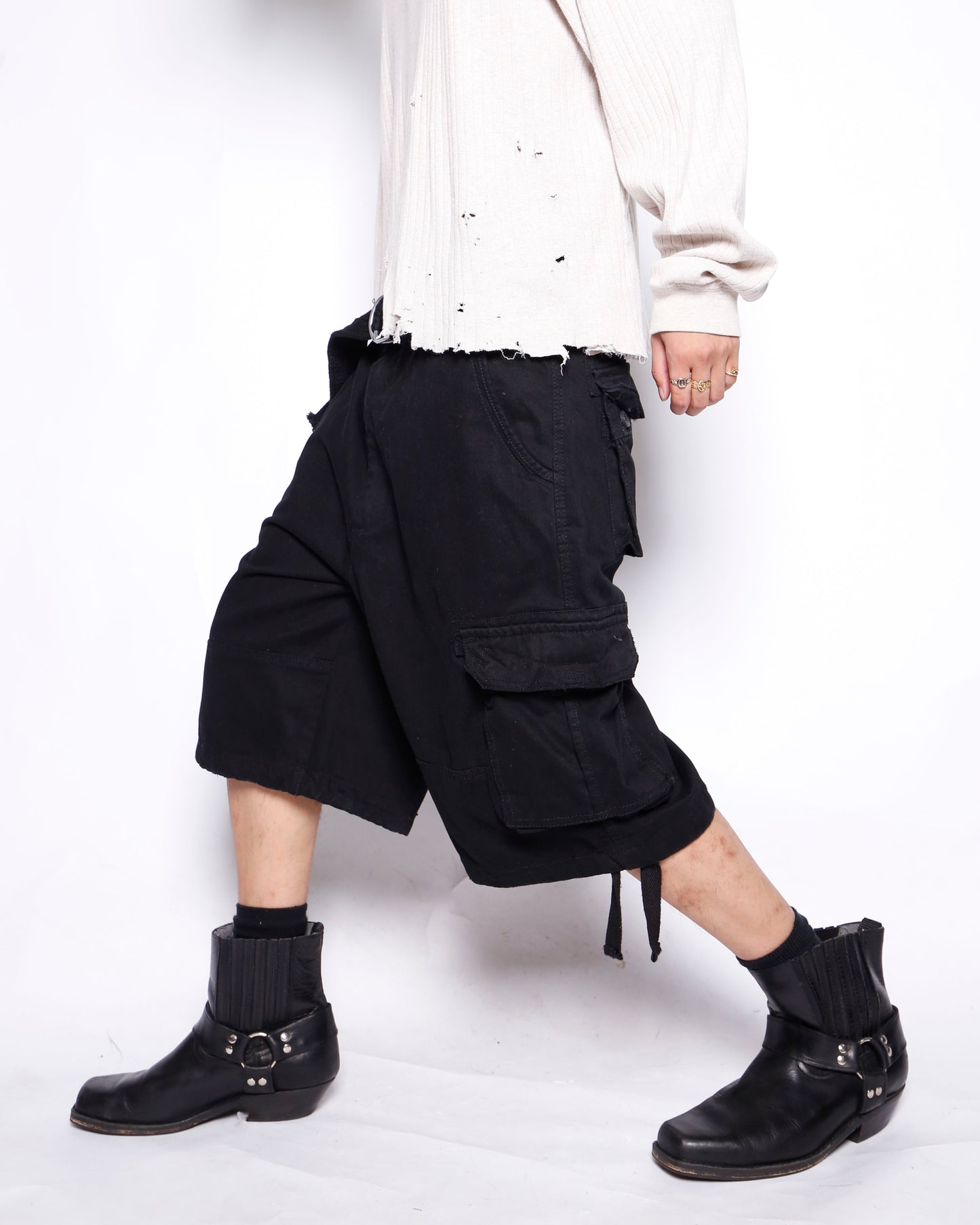 vintage belted wide cargo shorts