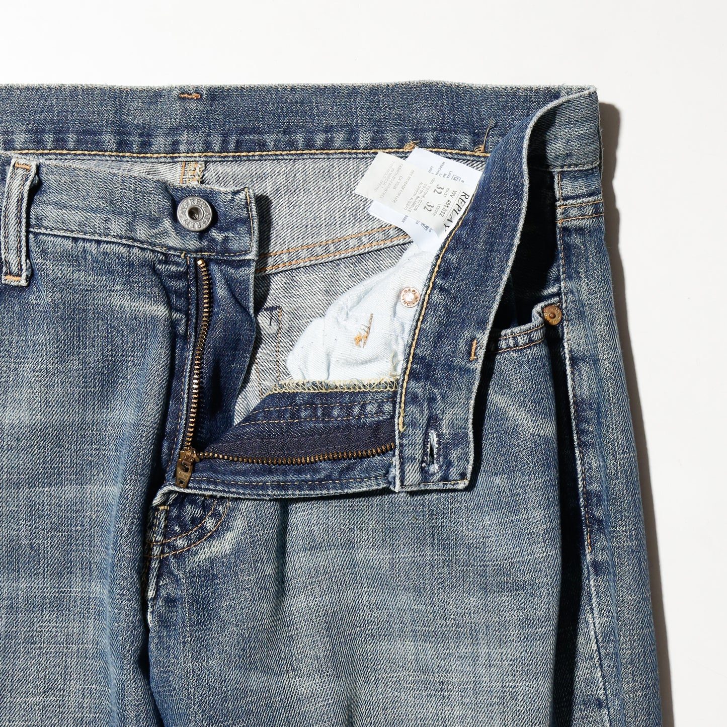 vintage aging low rised flare jeans