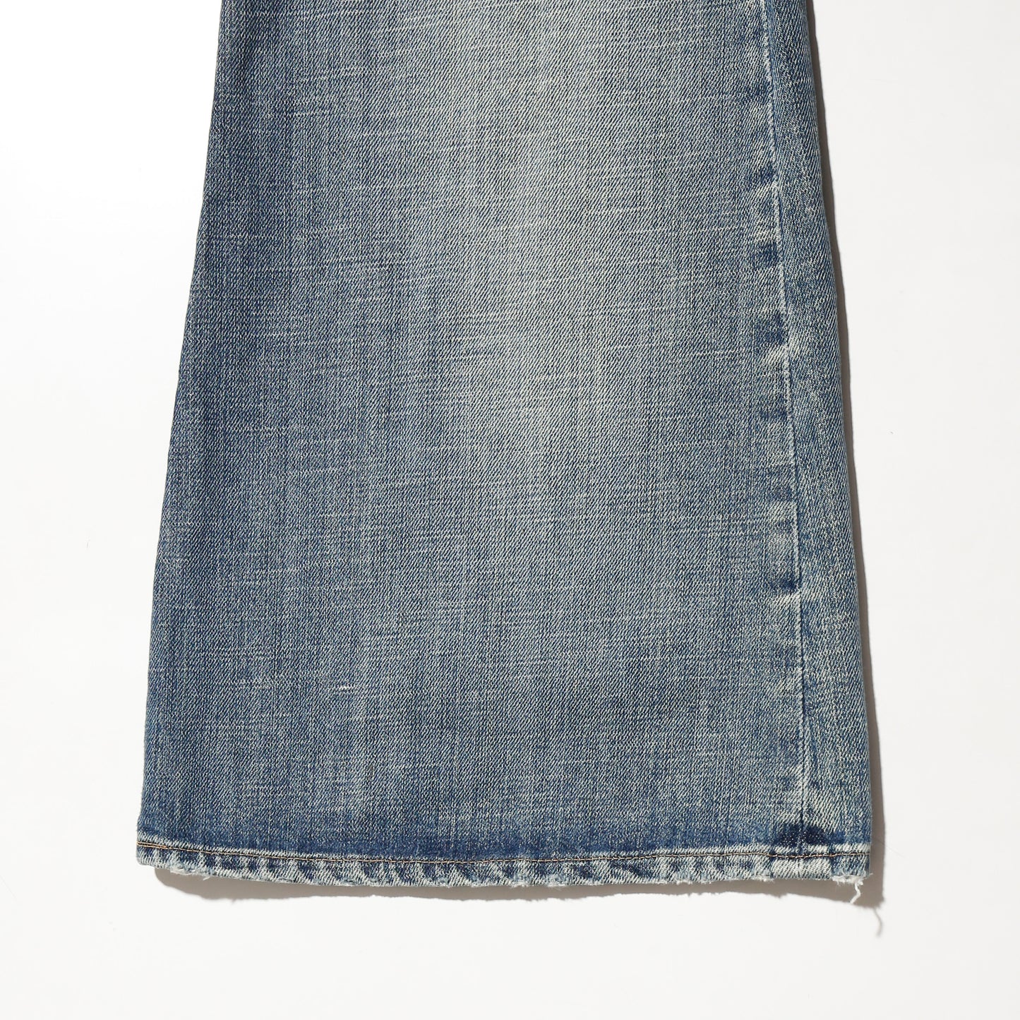 vintage aging low rised flare jeans