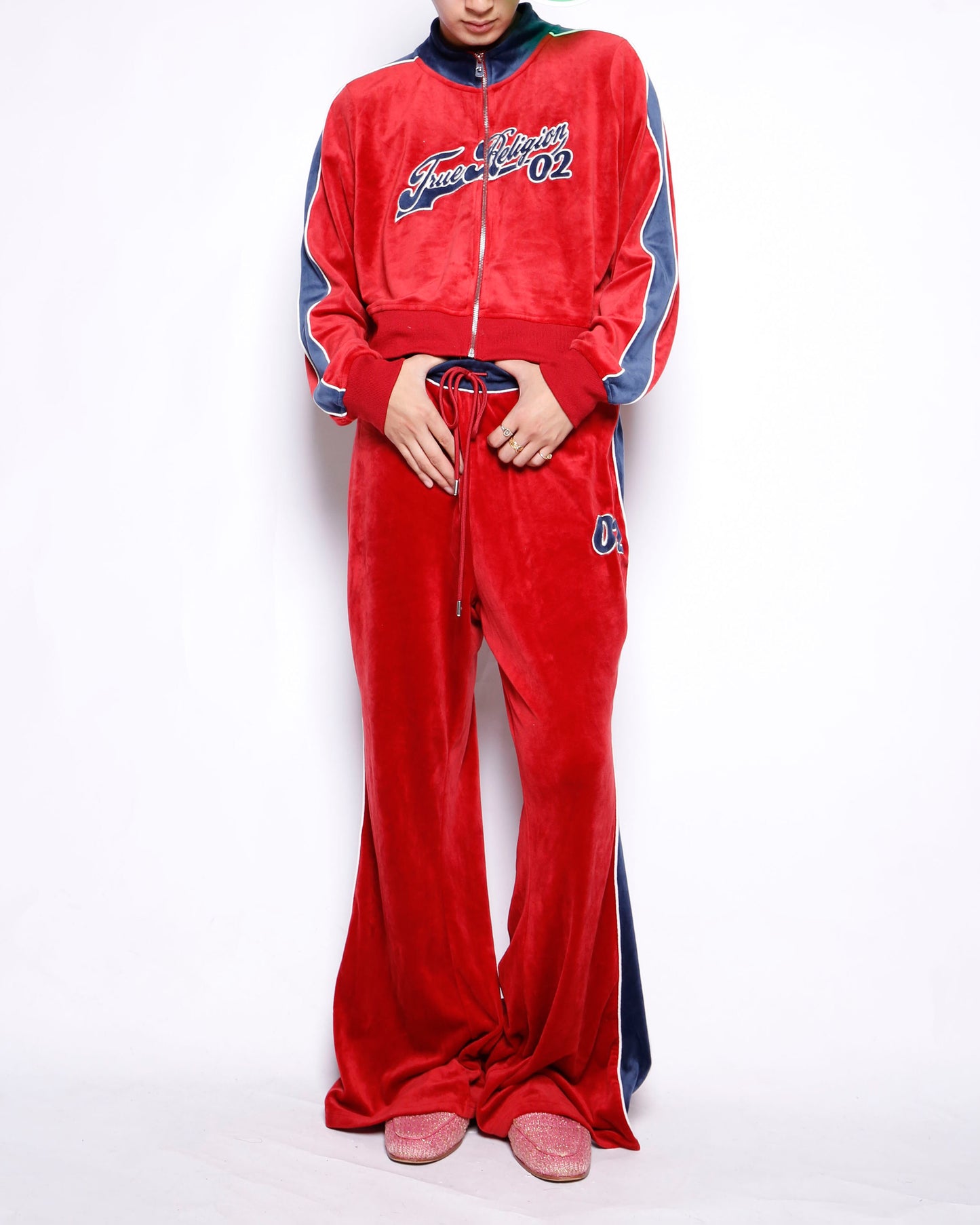 vintage 00's true religion velour truck set up