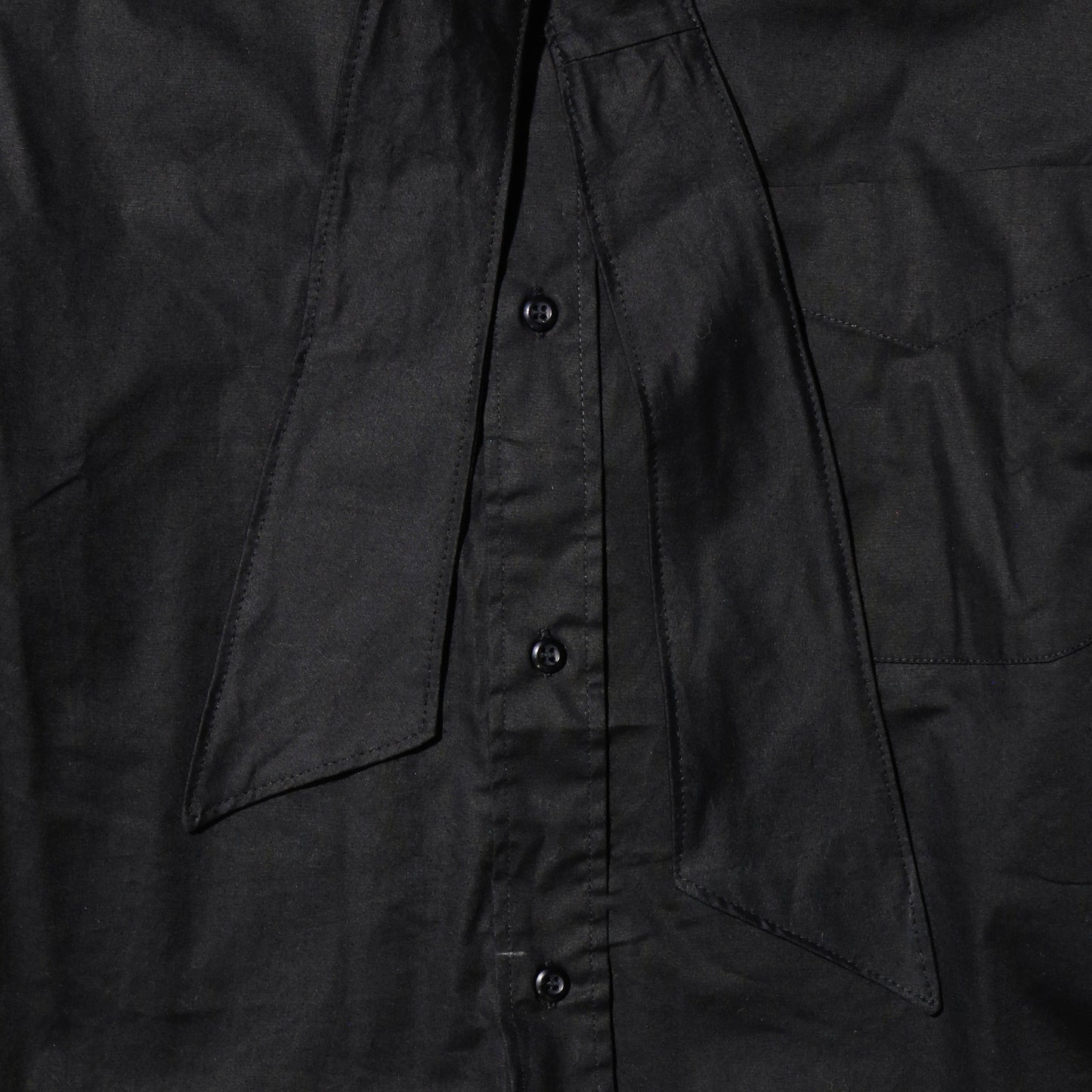 *one-off cropped bowtie shirt