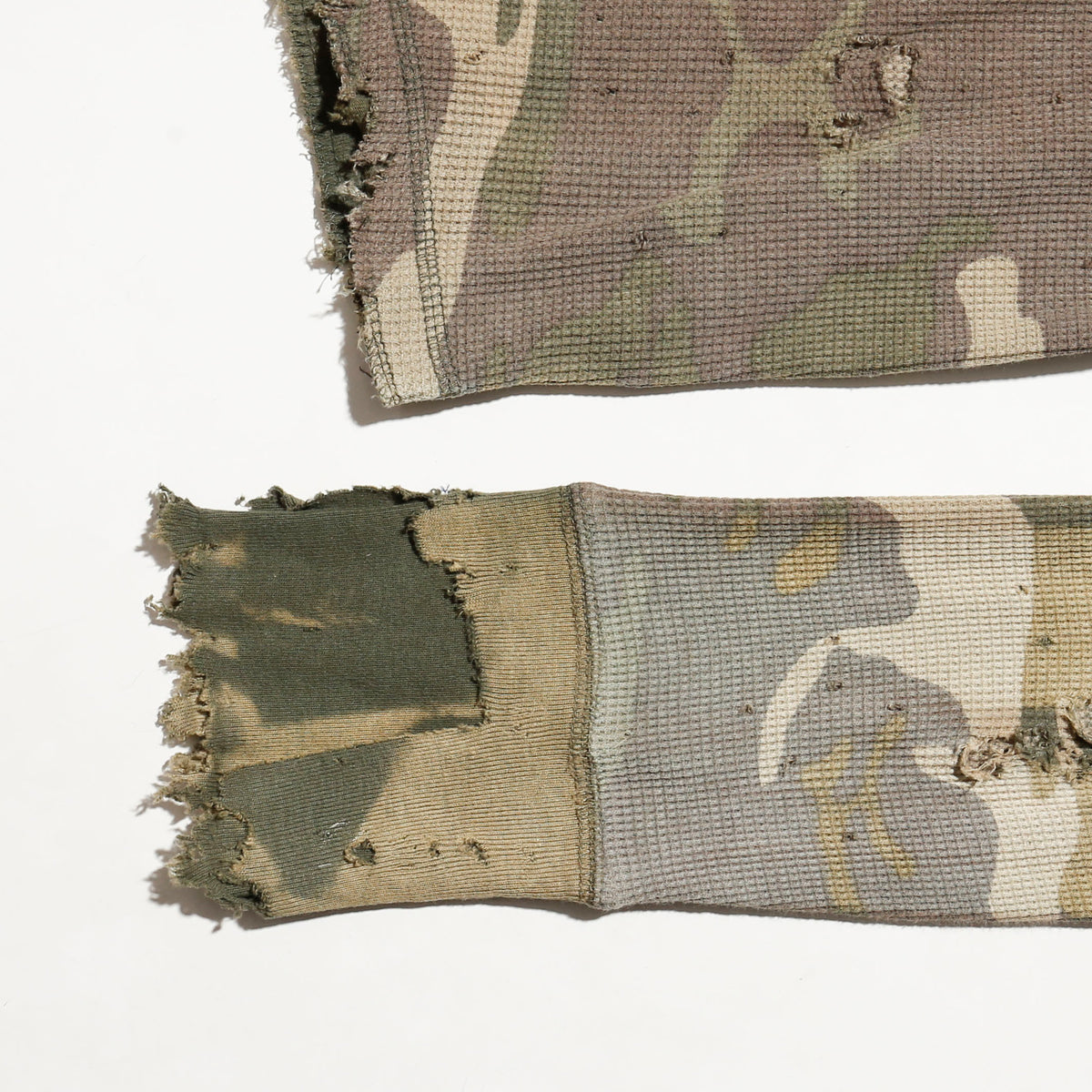 *one-off broken camo thermal l/s