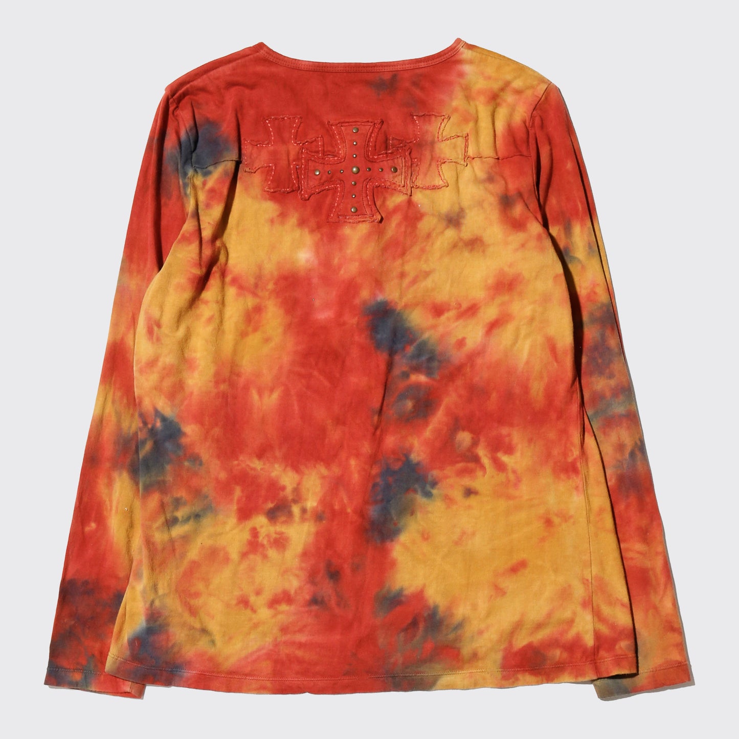 vintage studs cross volcano l/s