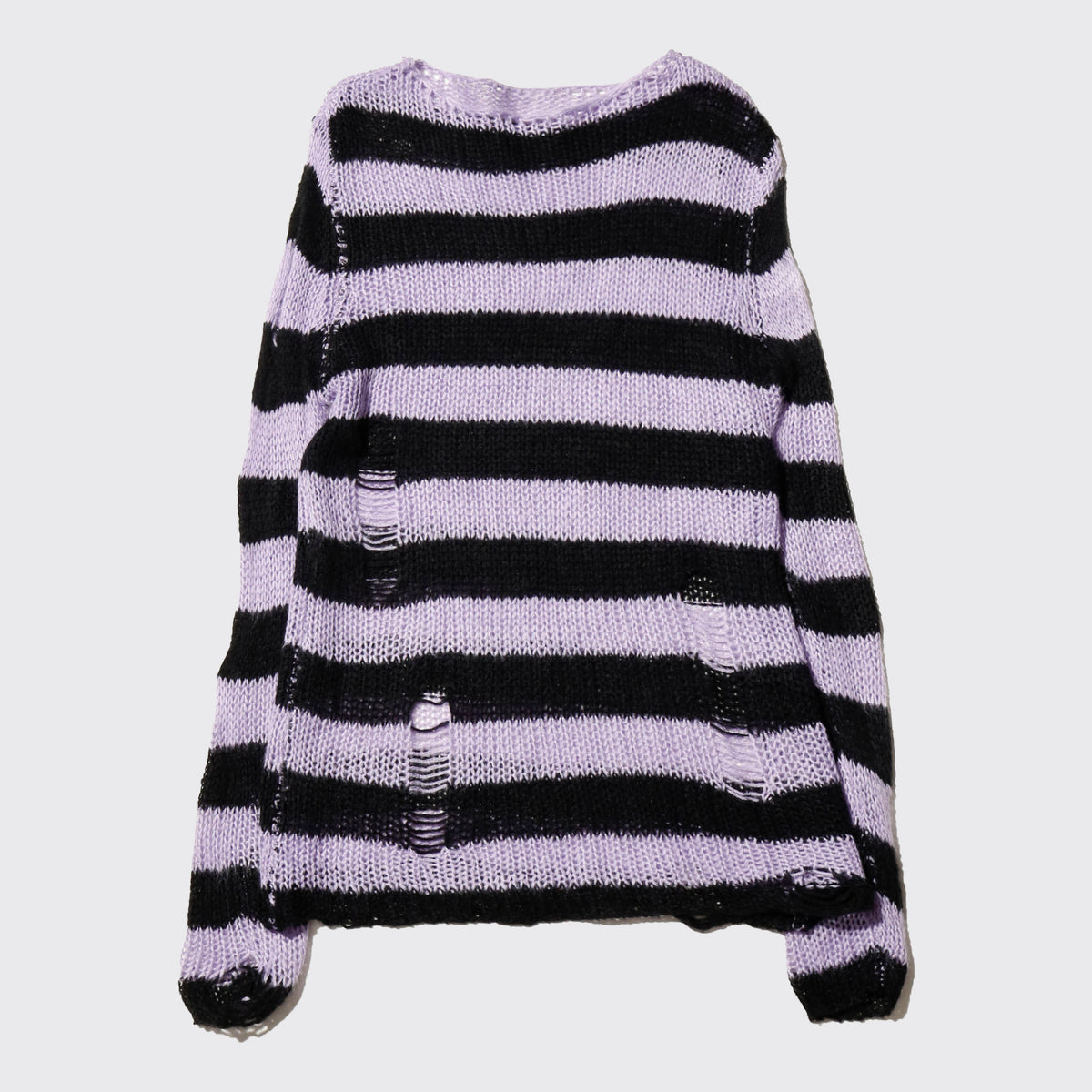 *one-off broken low gauge border sweater