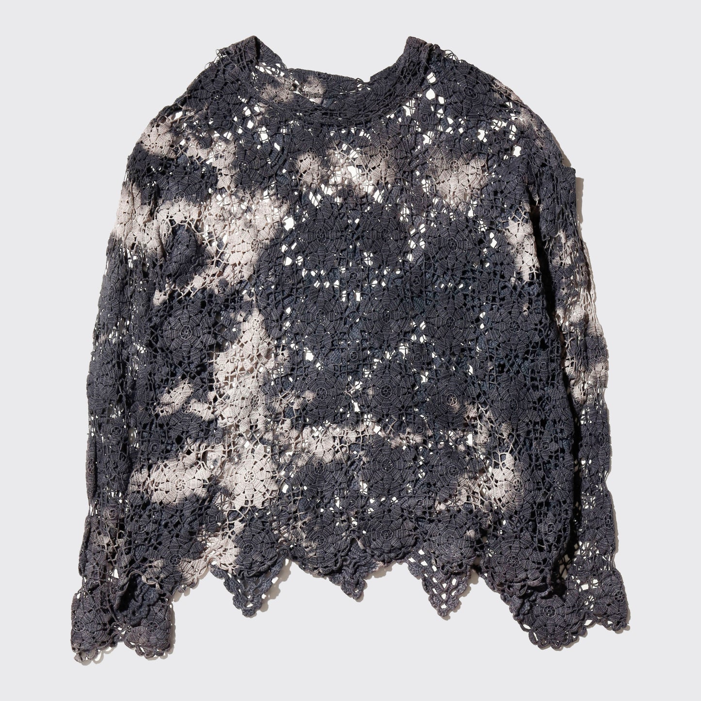 *one-off acid dye vintage lace up pullover