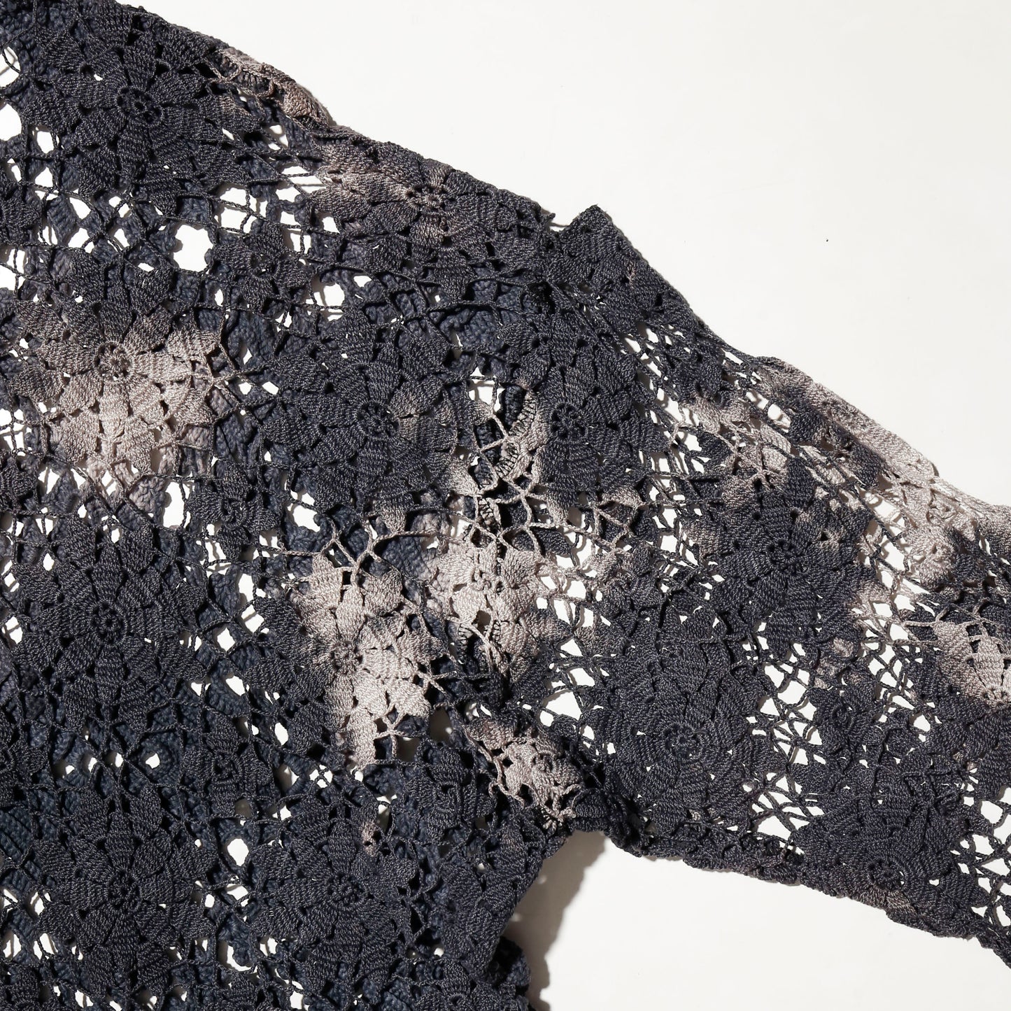*one-off acid dye vintage lace up pullover