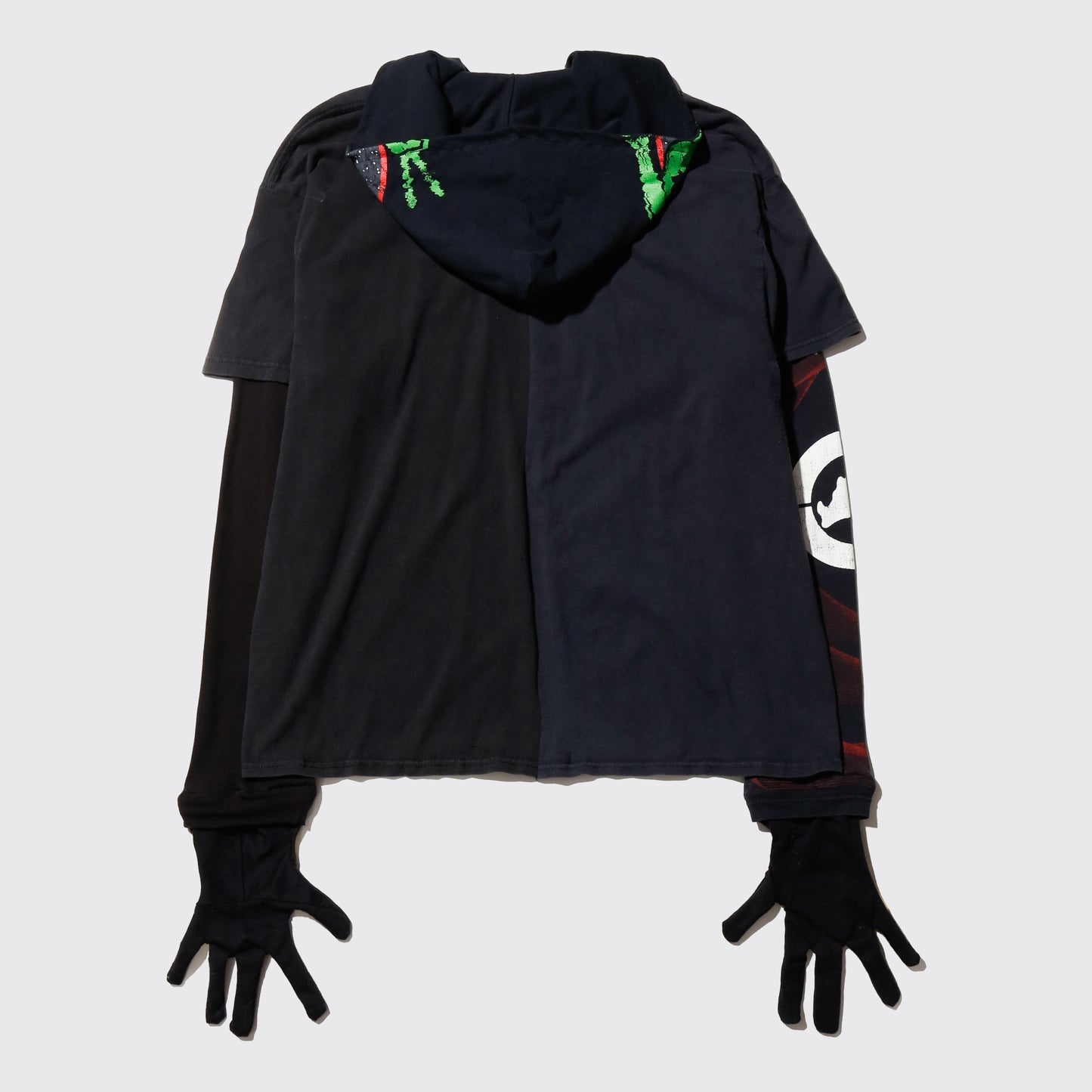 *one-off hybrid hooded cut sew, with detachable gloves