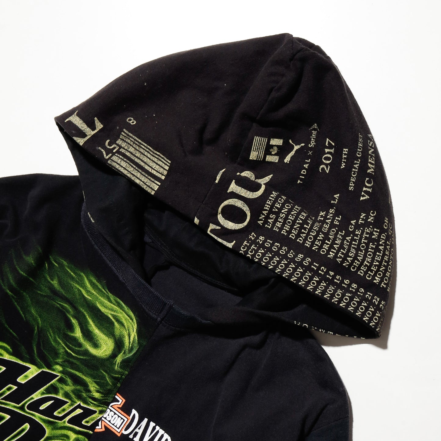 *one-off hybrid hooded cut sew, with detachable gloves