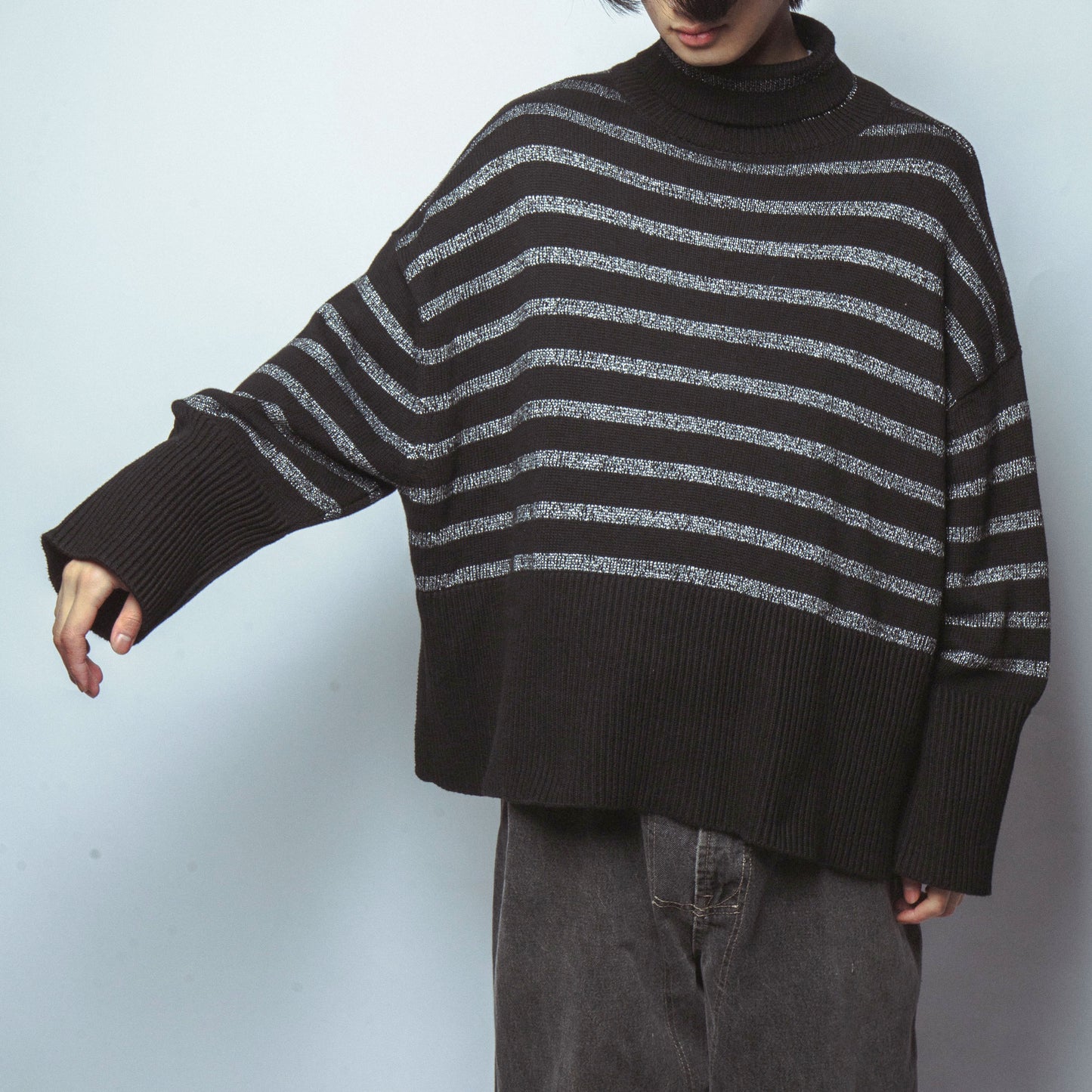 vintage lame border wide sweater