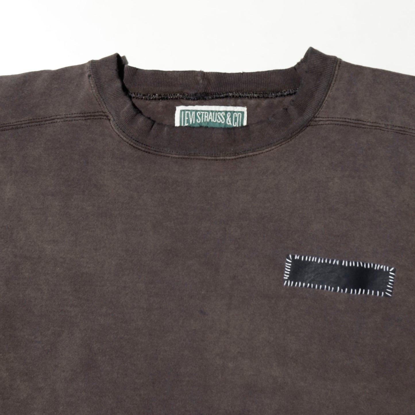 vintage 90's levi's distressed cut off sweat