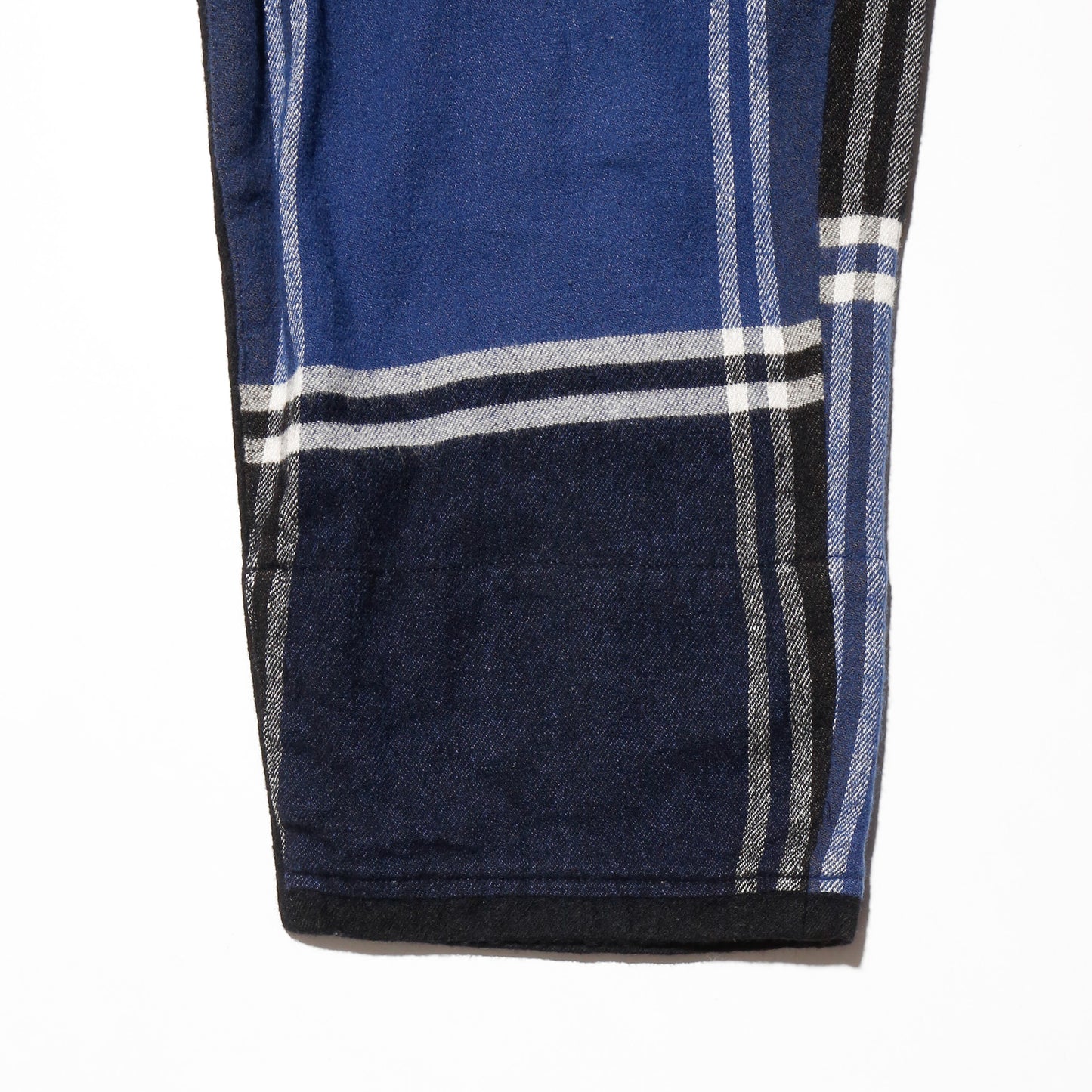 2004's Y's cropped check wool trousers