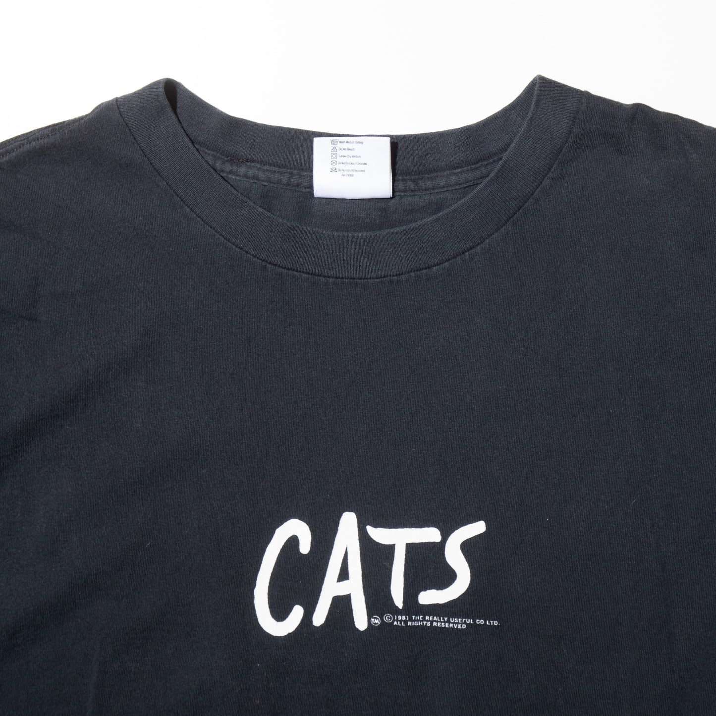 vintage 90's CATS t-shirt , ©️1981