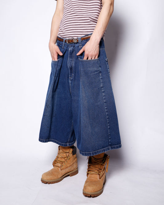 vintage south pole center tuck wide denim shorts