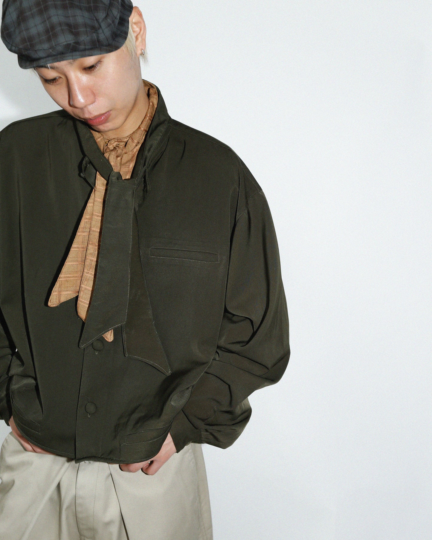 *one-off cropped bowtie gabardine shirt