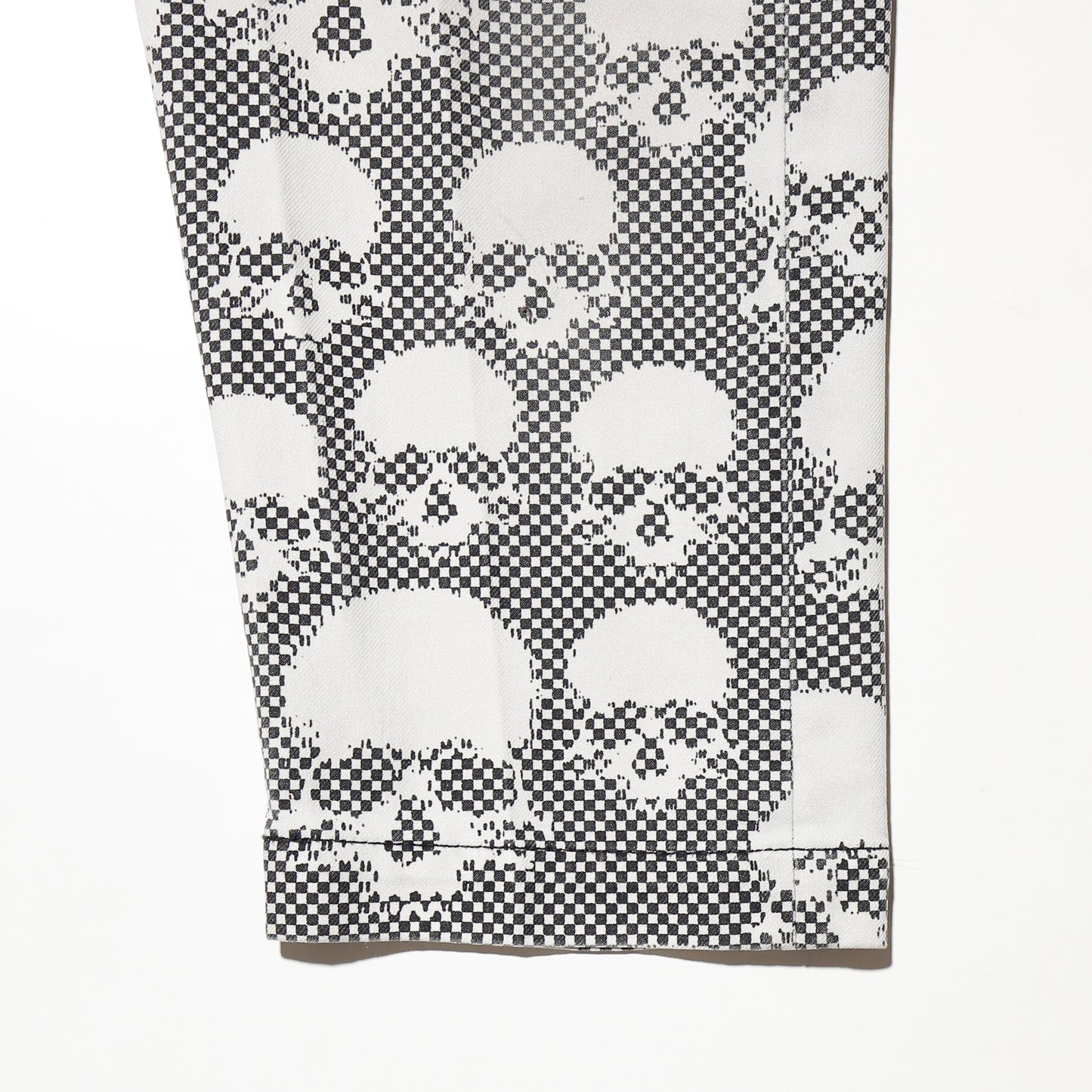 ss11 Comme des Garçons Homme Plus "the skull of life" skull quarter trousers