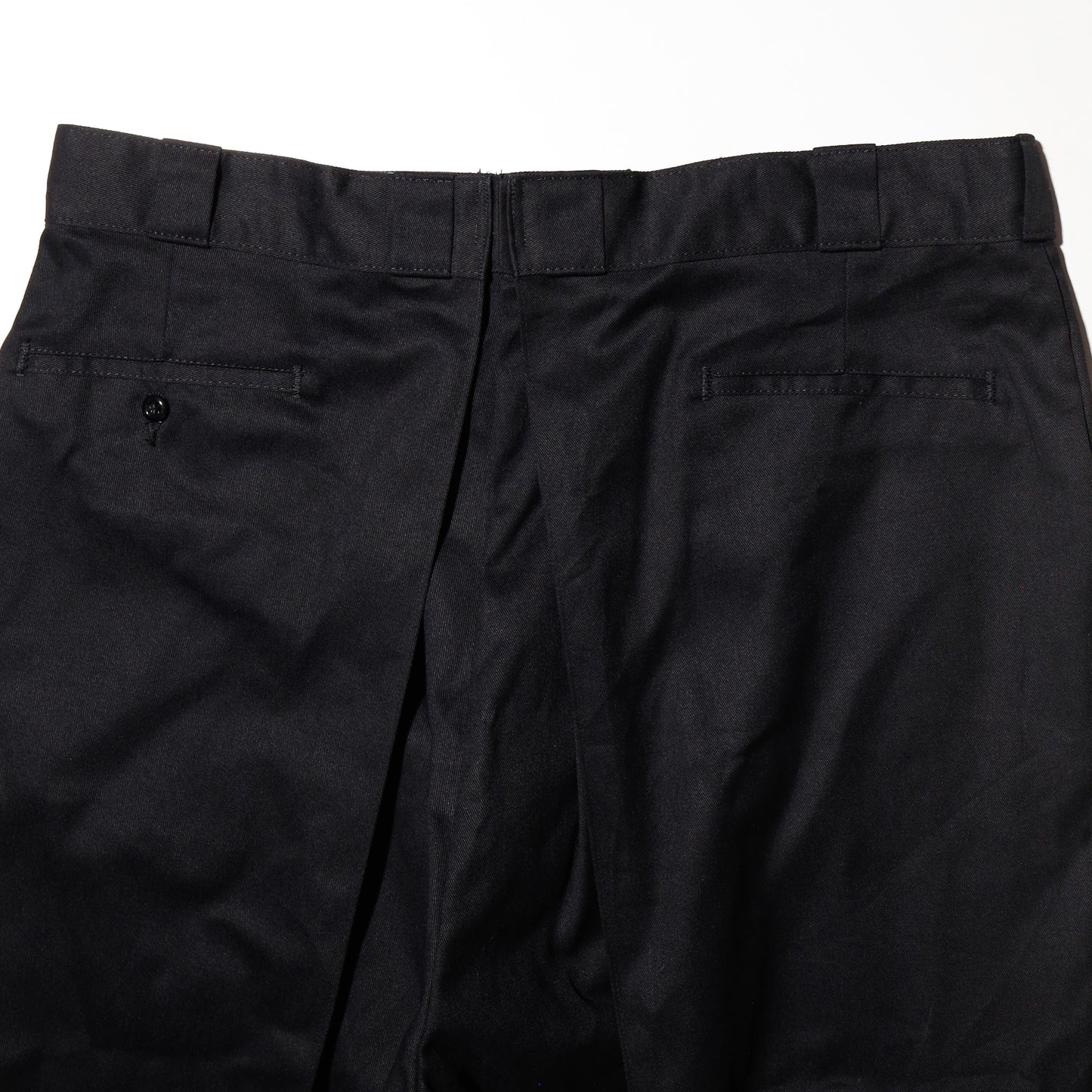 *one-off dickies center tuck shorts
