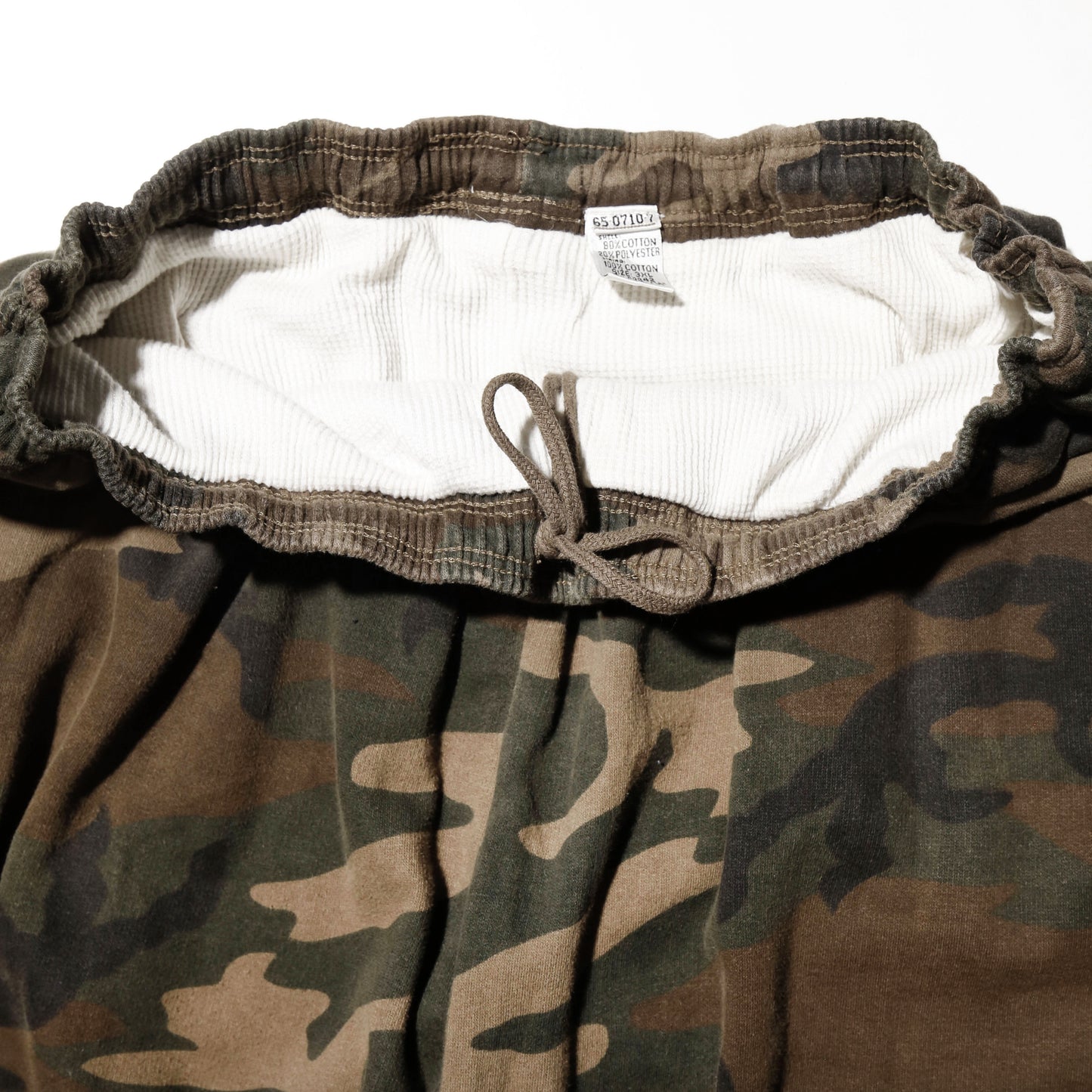 *one-off broken camo wide sweat pants with thermal liner