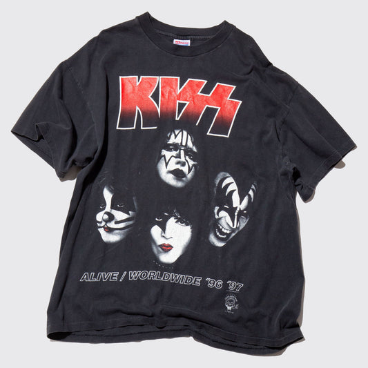 vintage 1996-97's KISS ALIVE/WORLD WIDE TOUR t-shirt