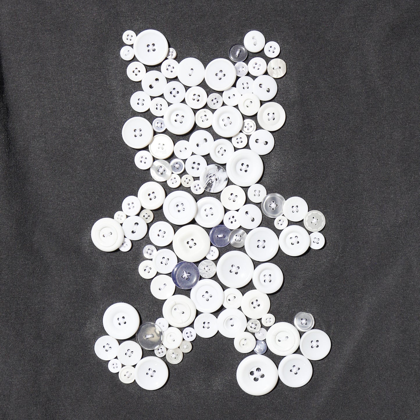 *one-off tsugihagi sleeve l/s - button assemblage
