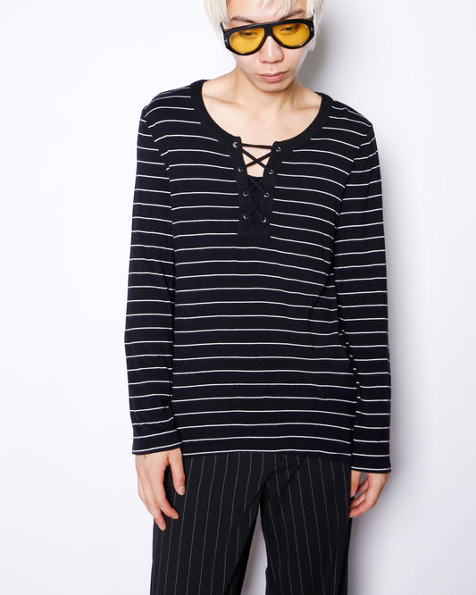 vintage lace up border cut sew