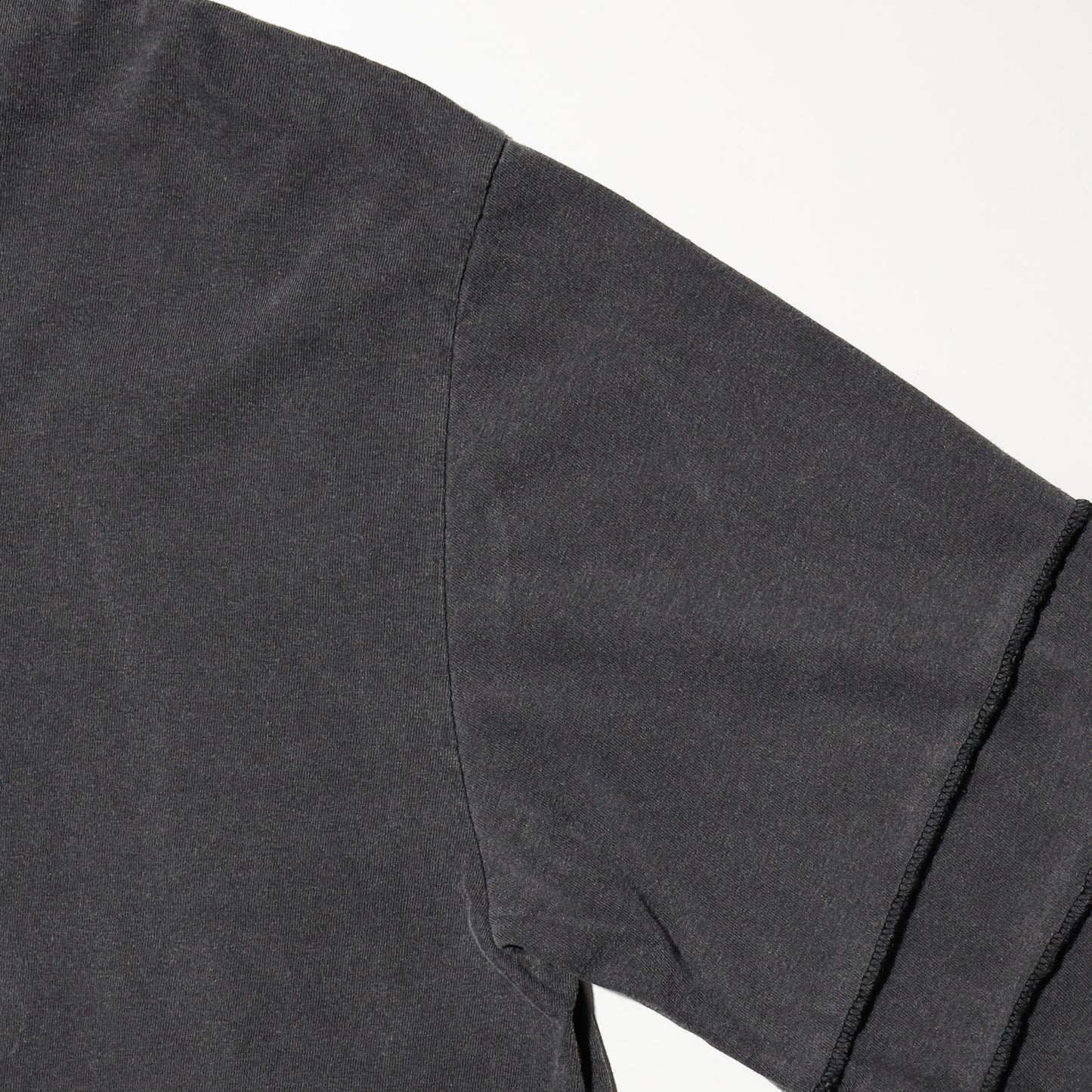 *one-off tsugihagi sleeve l/s - button assemblage