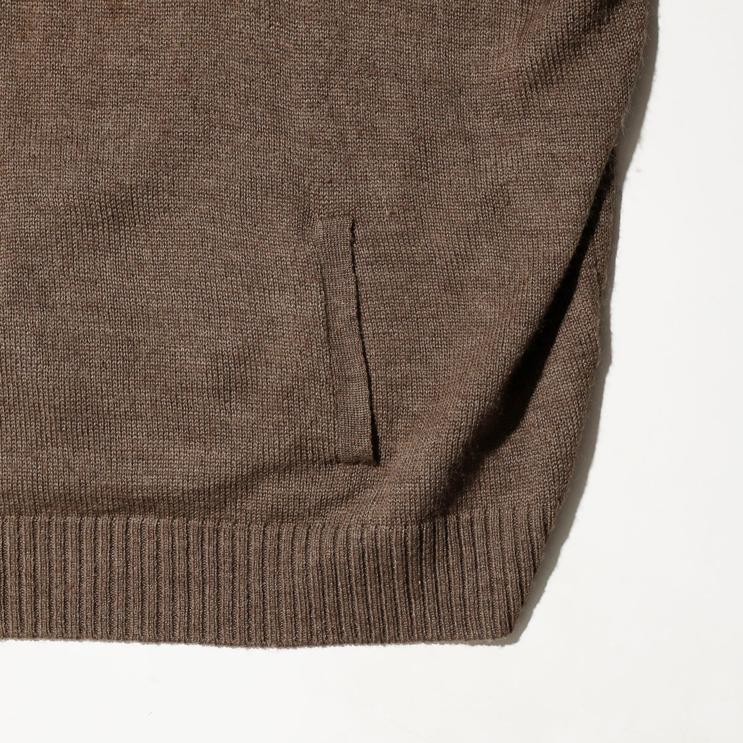vintage shoulder zip knit vest