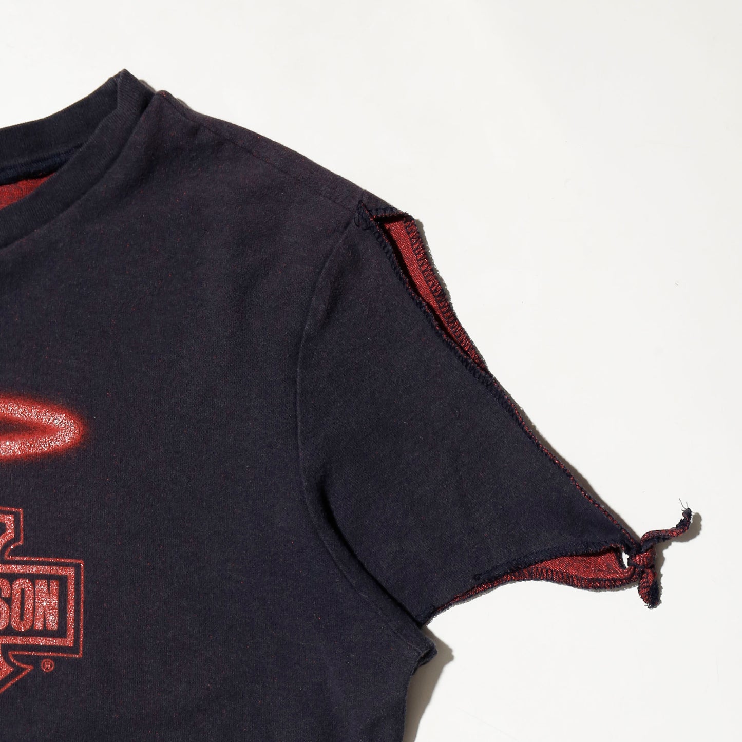 vintage 00's harley-davidson tribal feather t-shirt