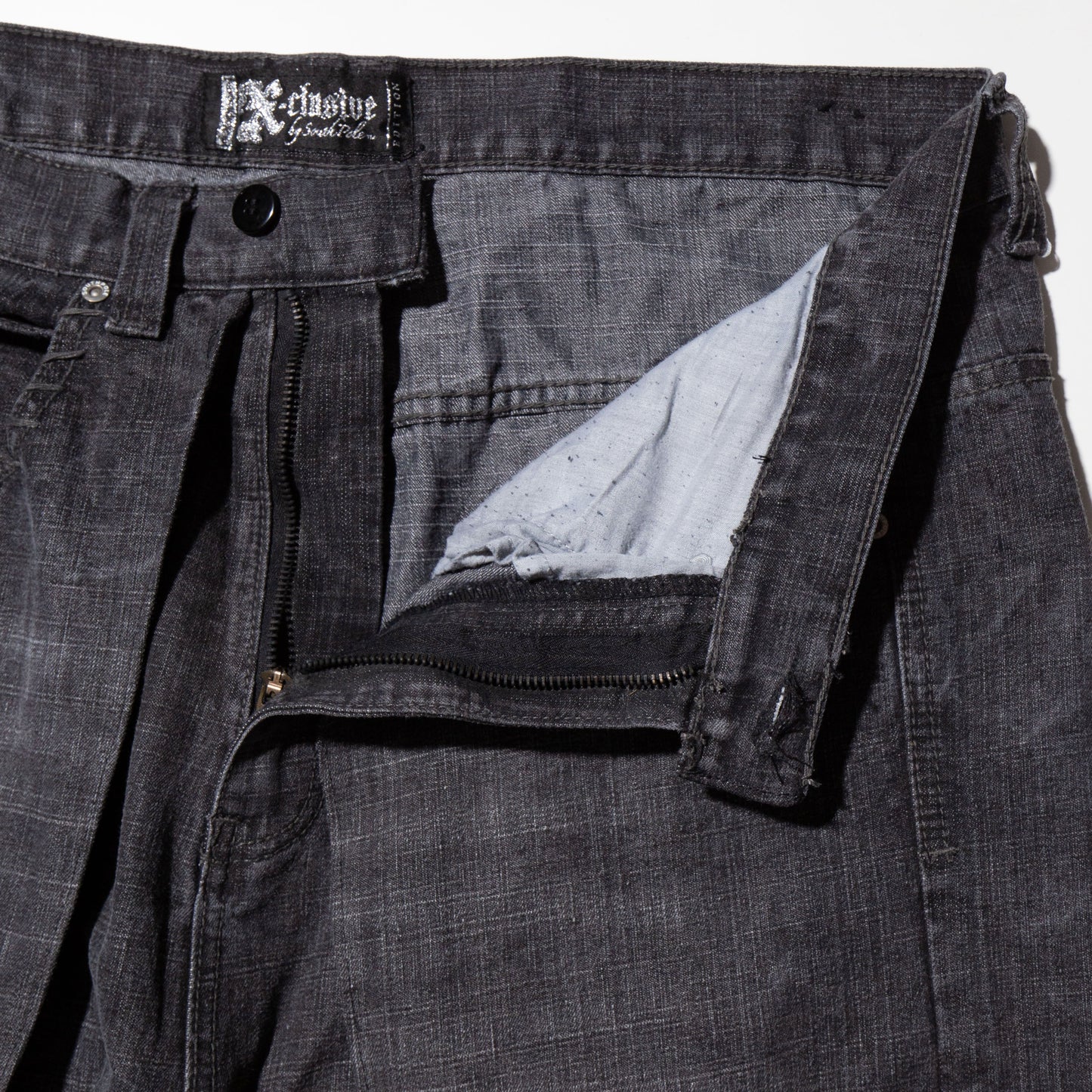 vintage chicano tuck cropped baggy shorts