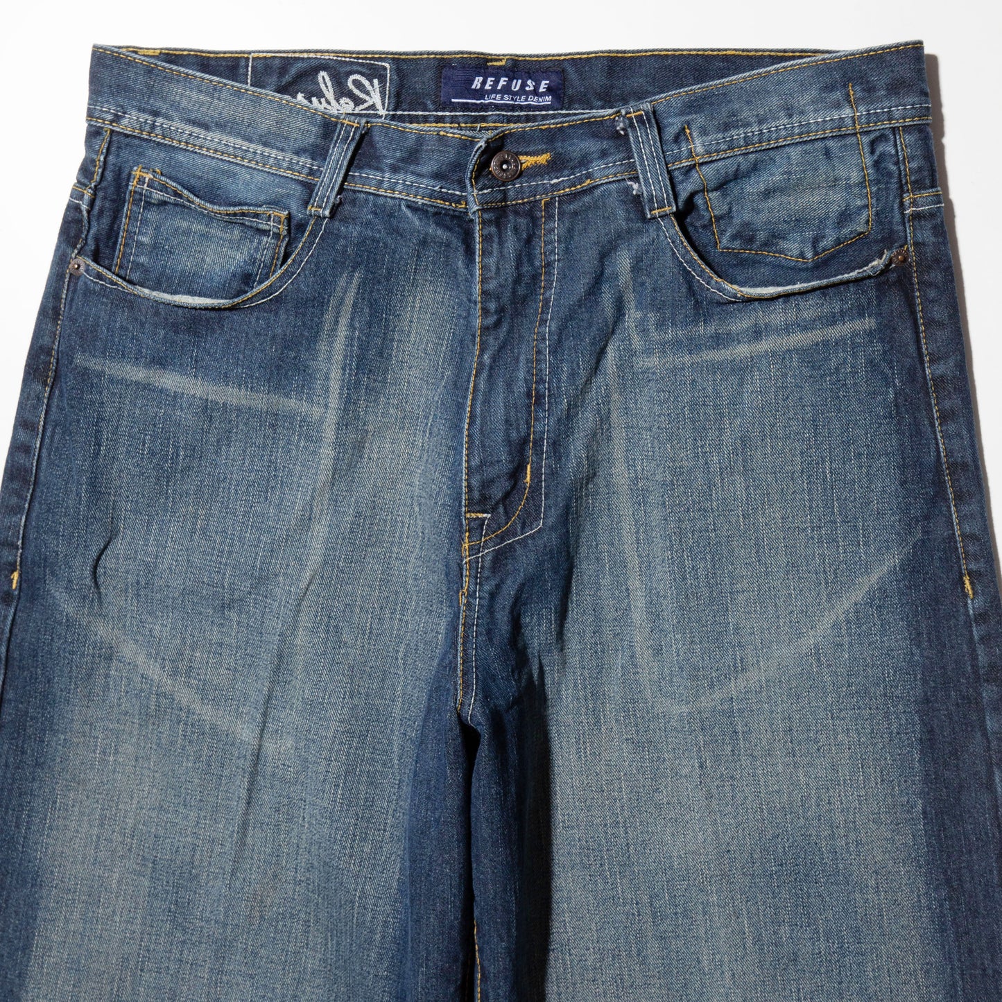 vintage cropped baggy shorts