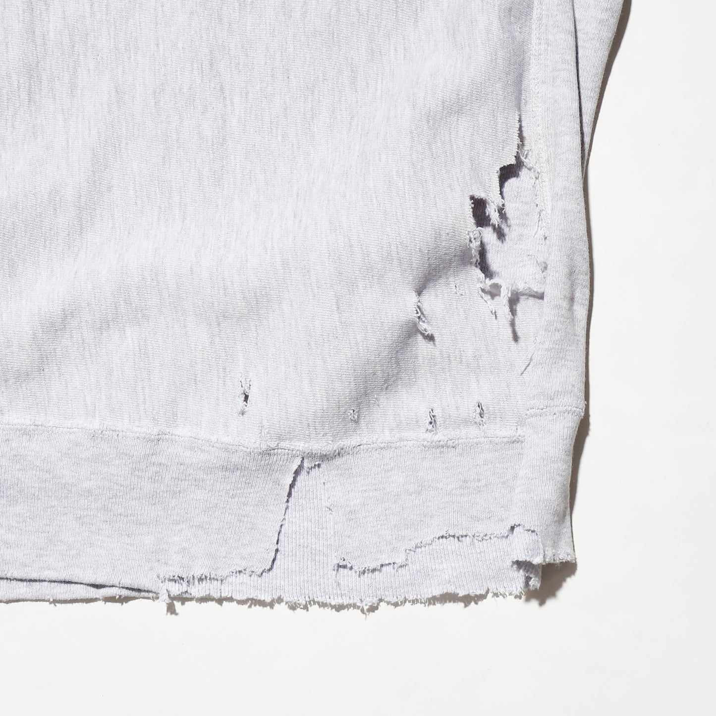 *one-off 90's lee "valentines party" broken sweat