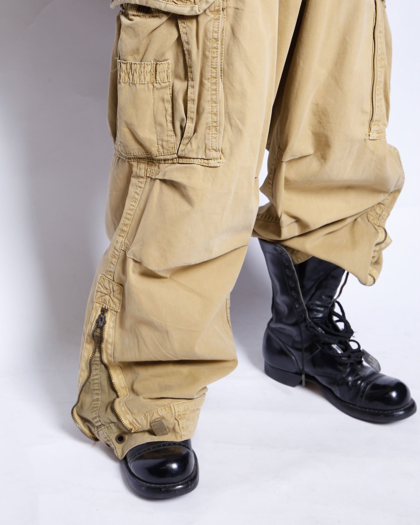 vintage 00's utility cargo trousers