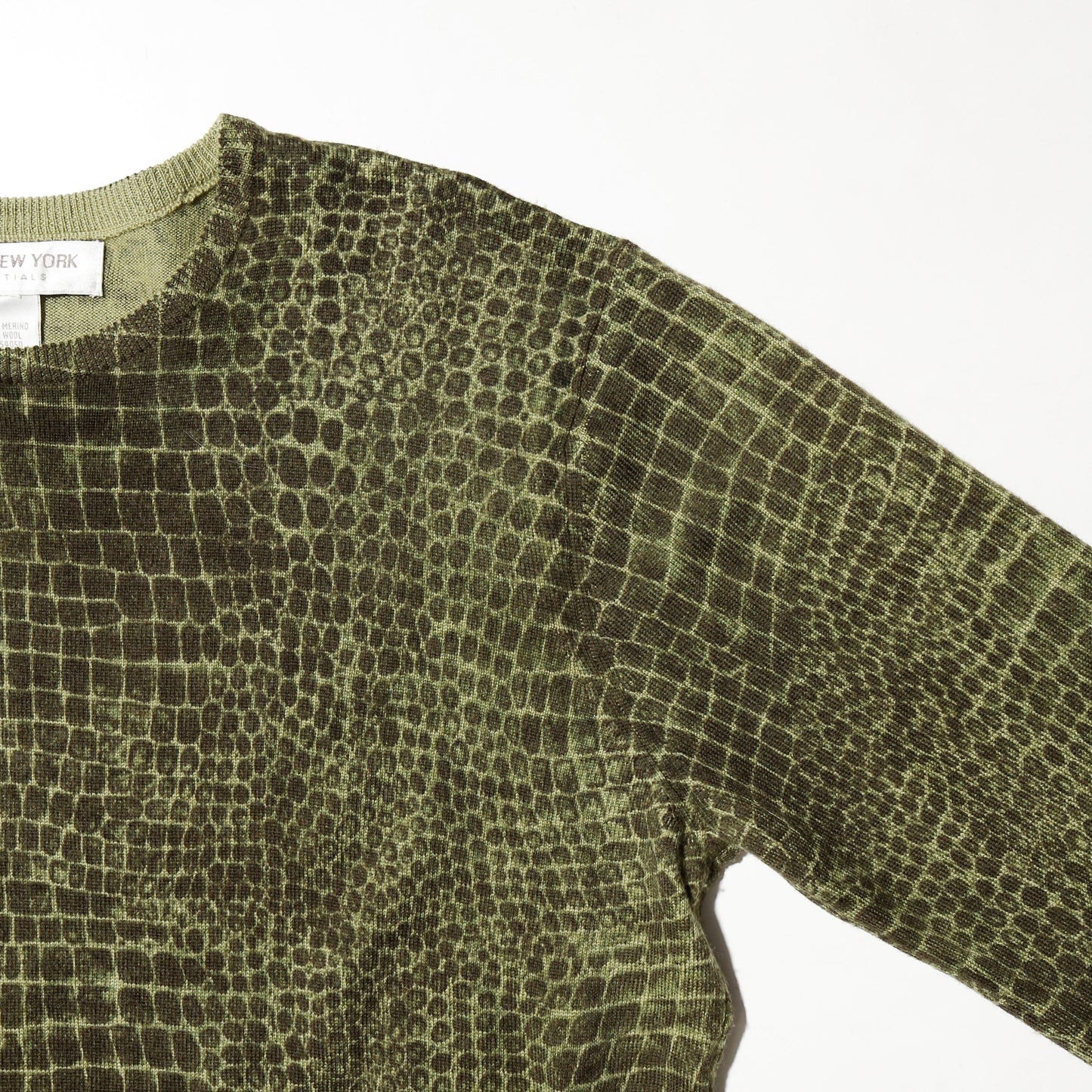vintage croc pattern sweater