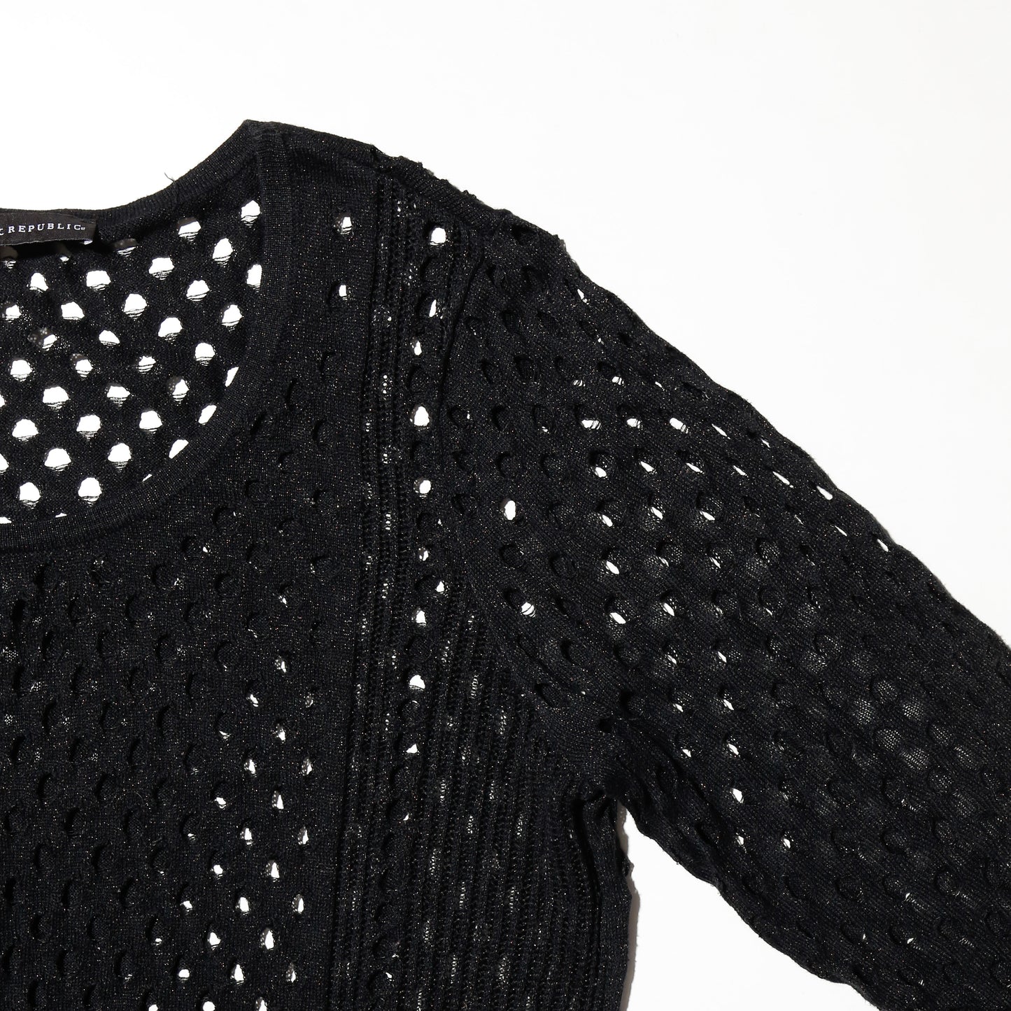 vintage hole lame pullover