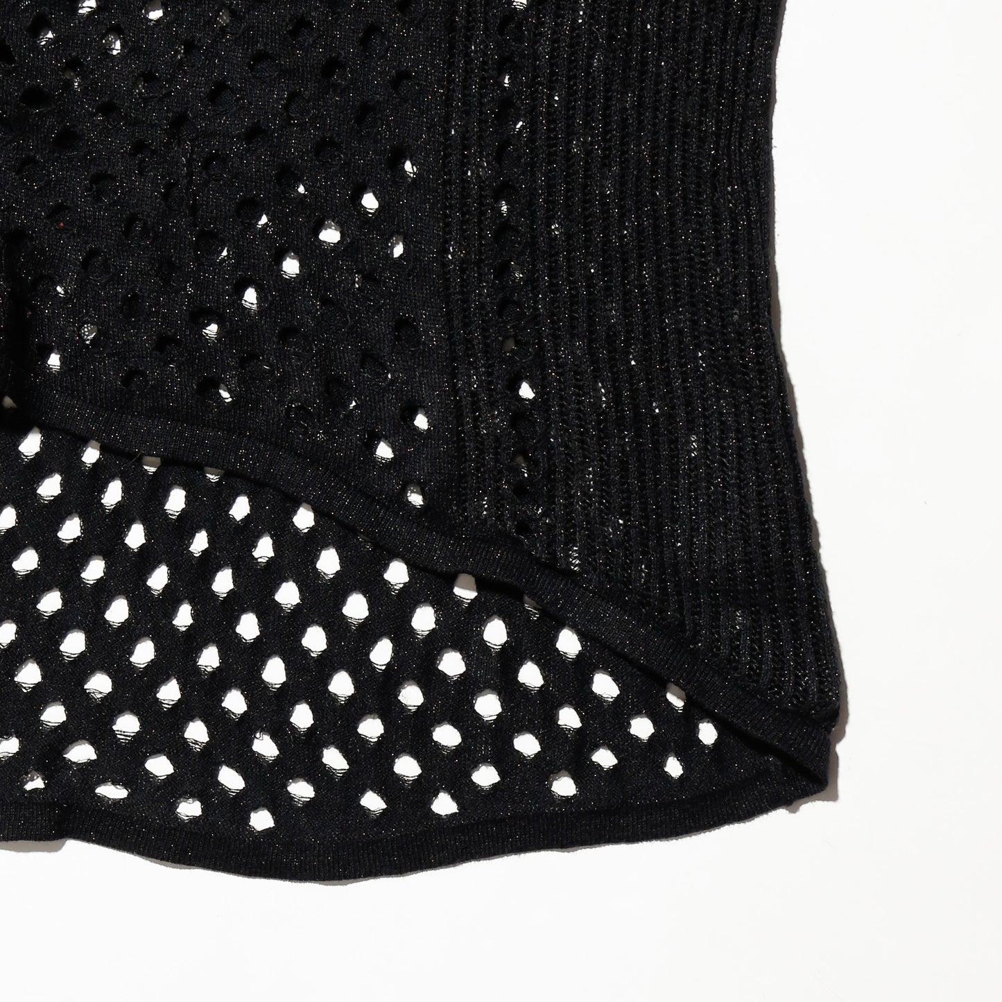 vintage hole lame pullover