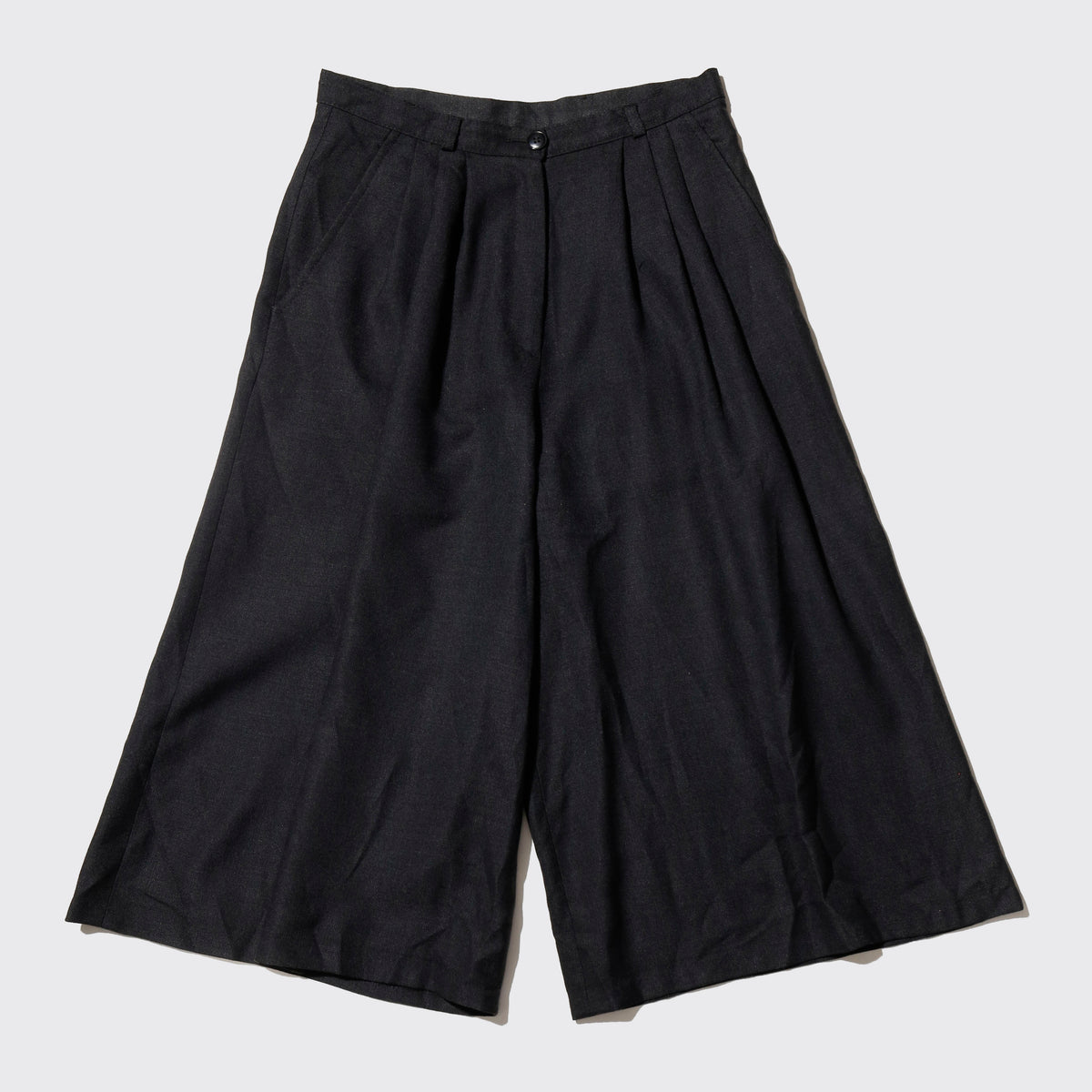 vintage tucked bermuda slacks shorts