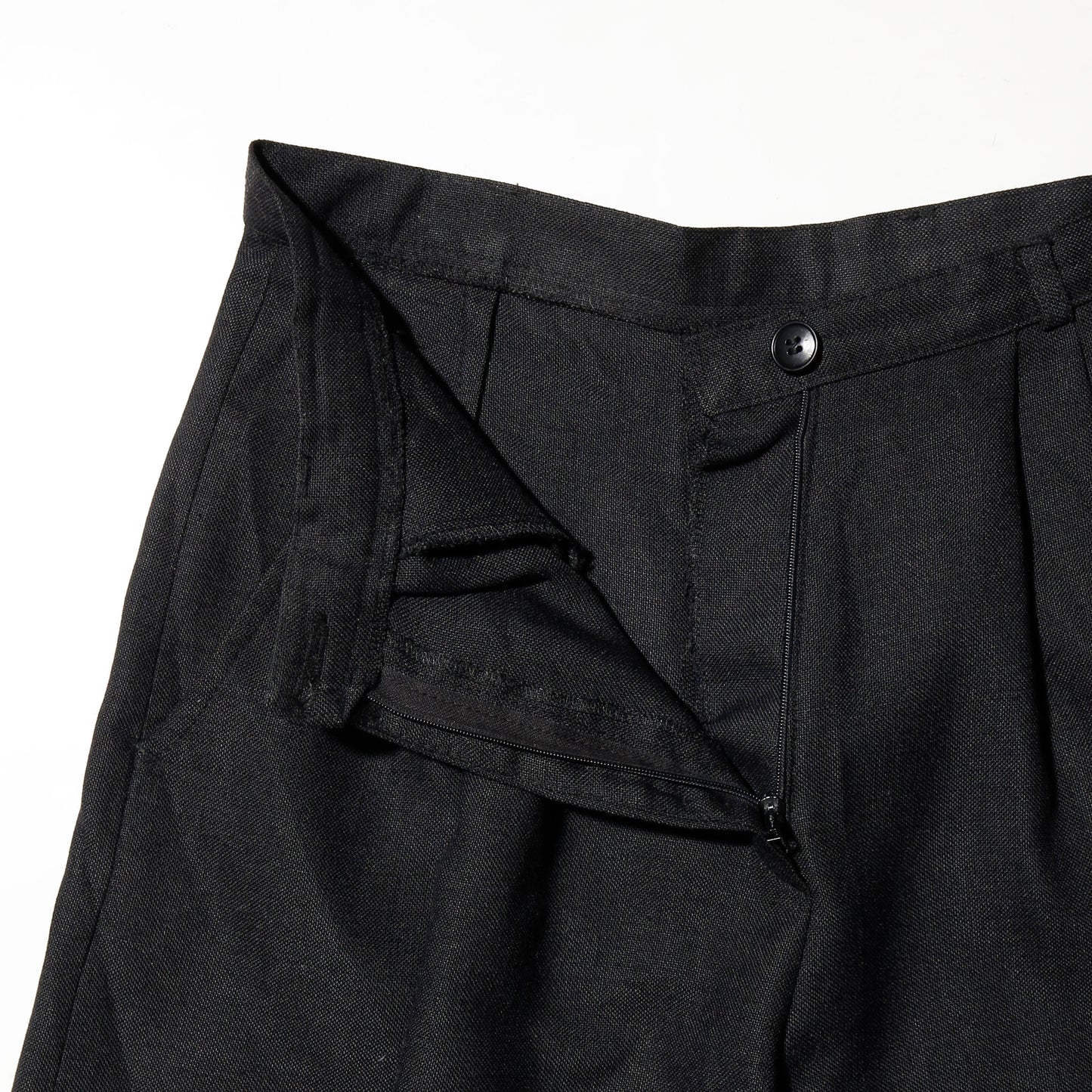 vintage tucked bermuda slacks shorts
