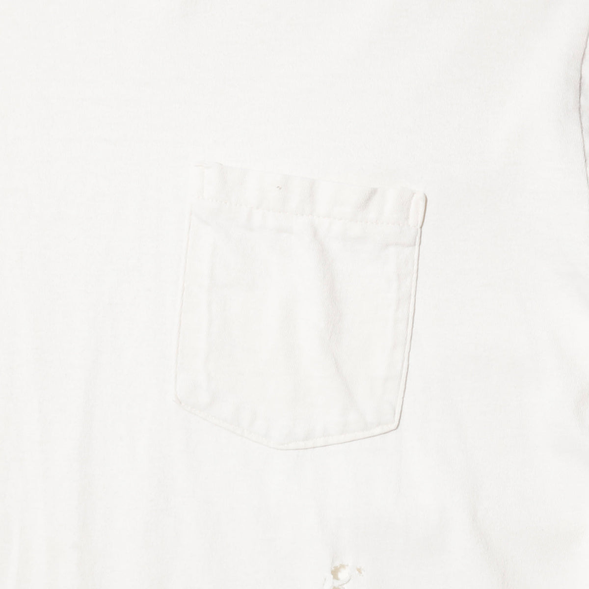 vintage 90's gap broken t-shirt