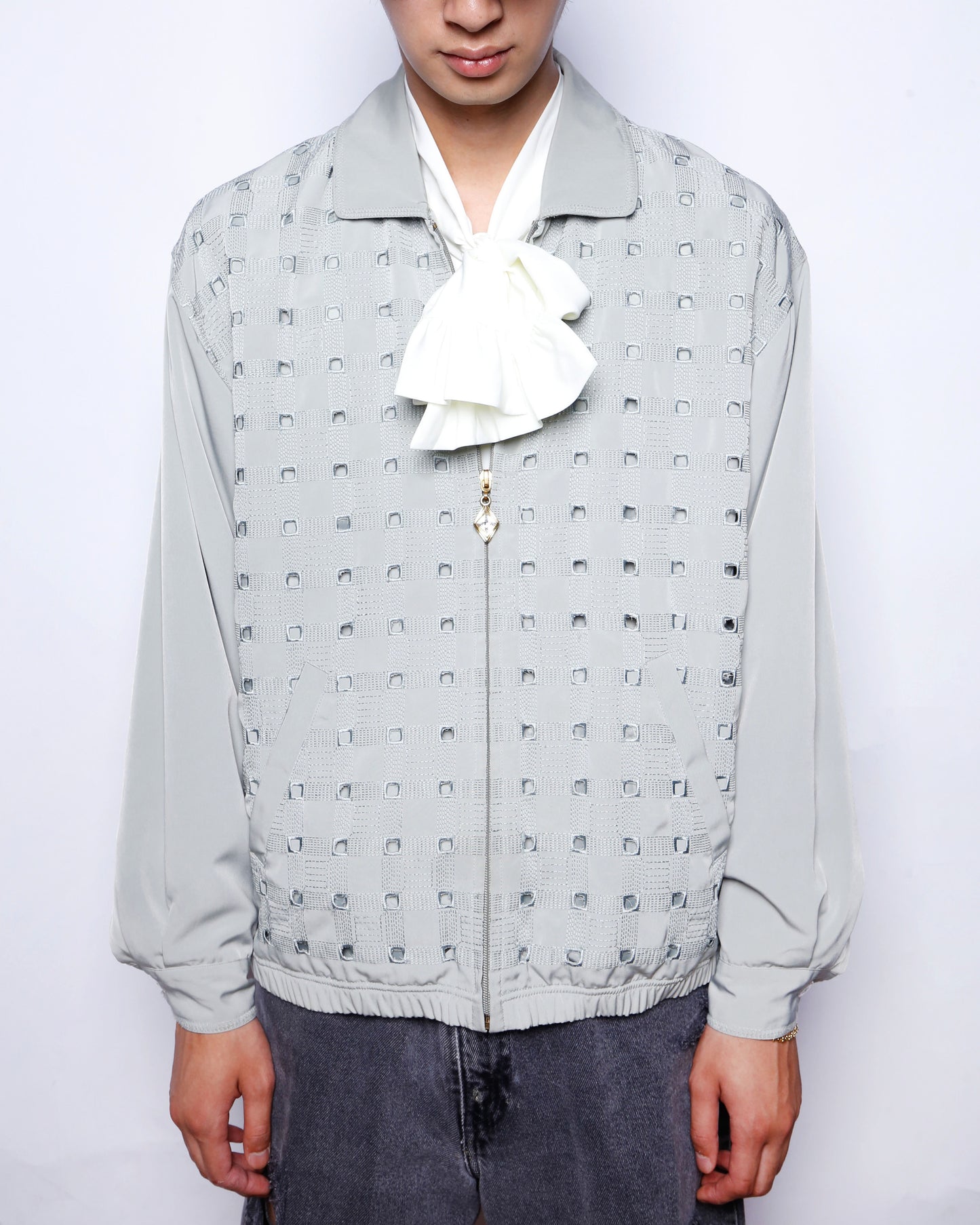 vintage hole zipped jacket