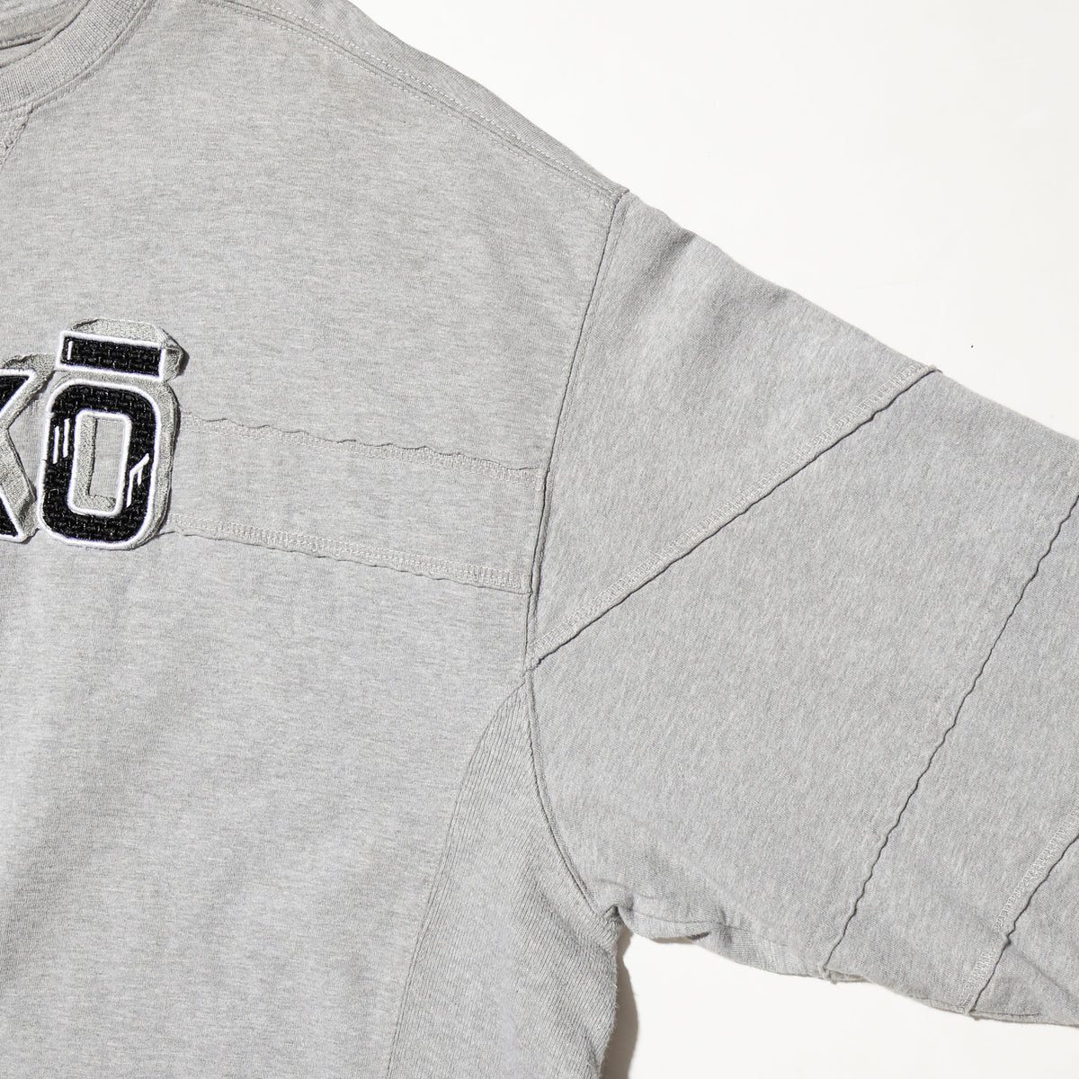vintage 00's Eckō unltd rebuild l/s t-shirt