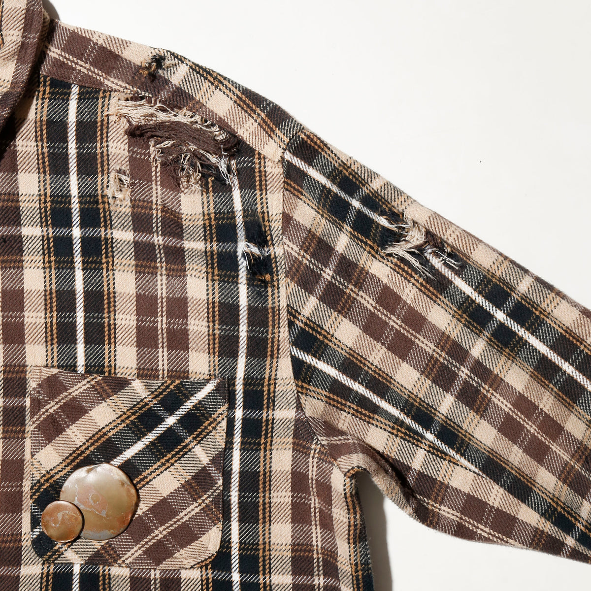 *one-off broken 2tone flannel check shirt, with copper badge