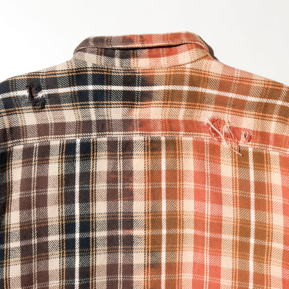 *one-off broken 2tone flannel check shirt, with copper badge