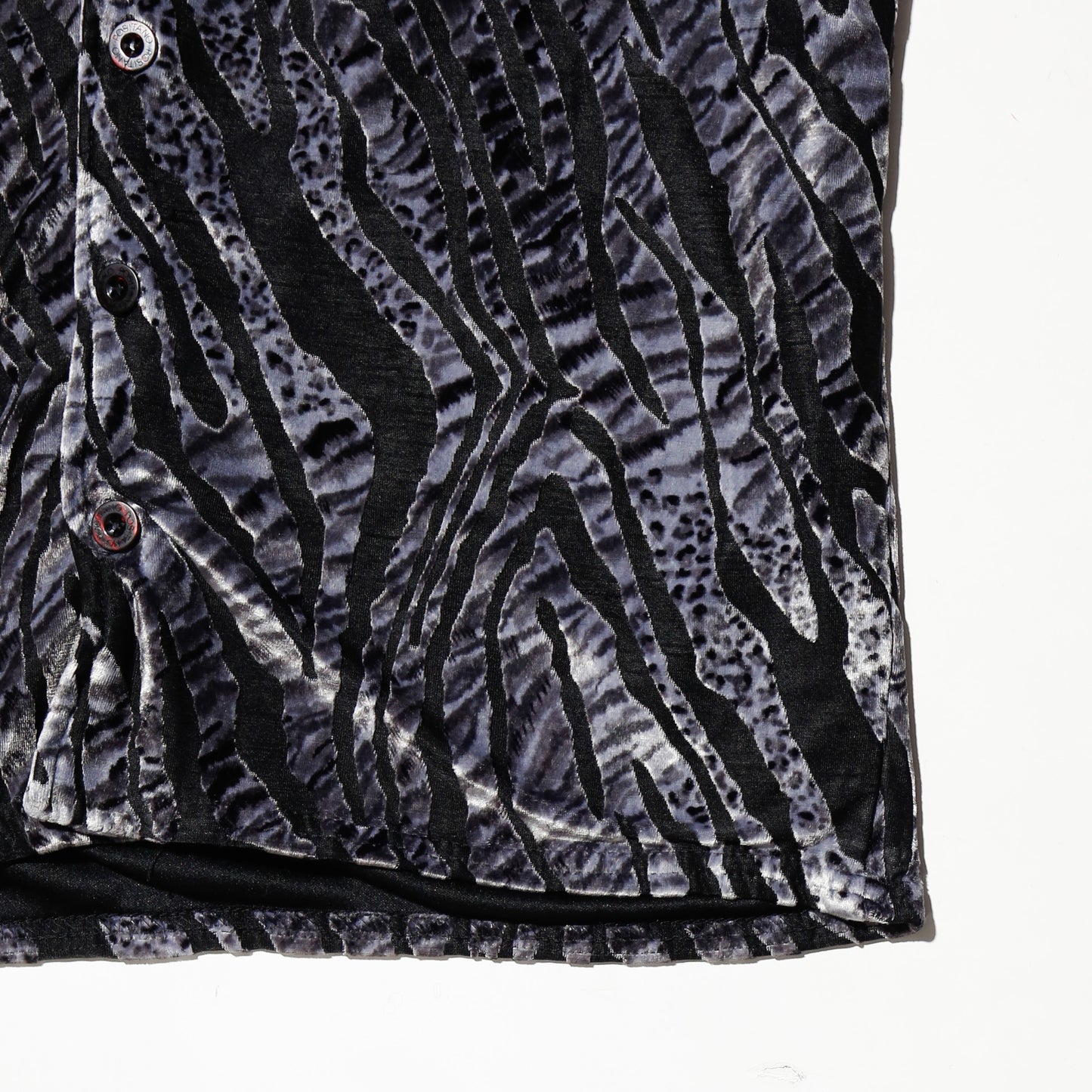 vintage zebra textured velour h/s shirt