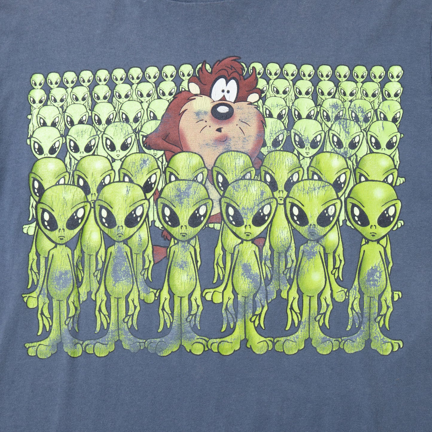vintage 90's taz alien t-shirt