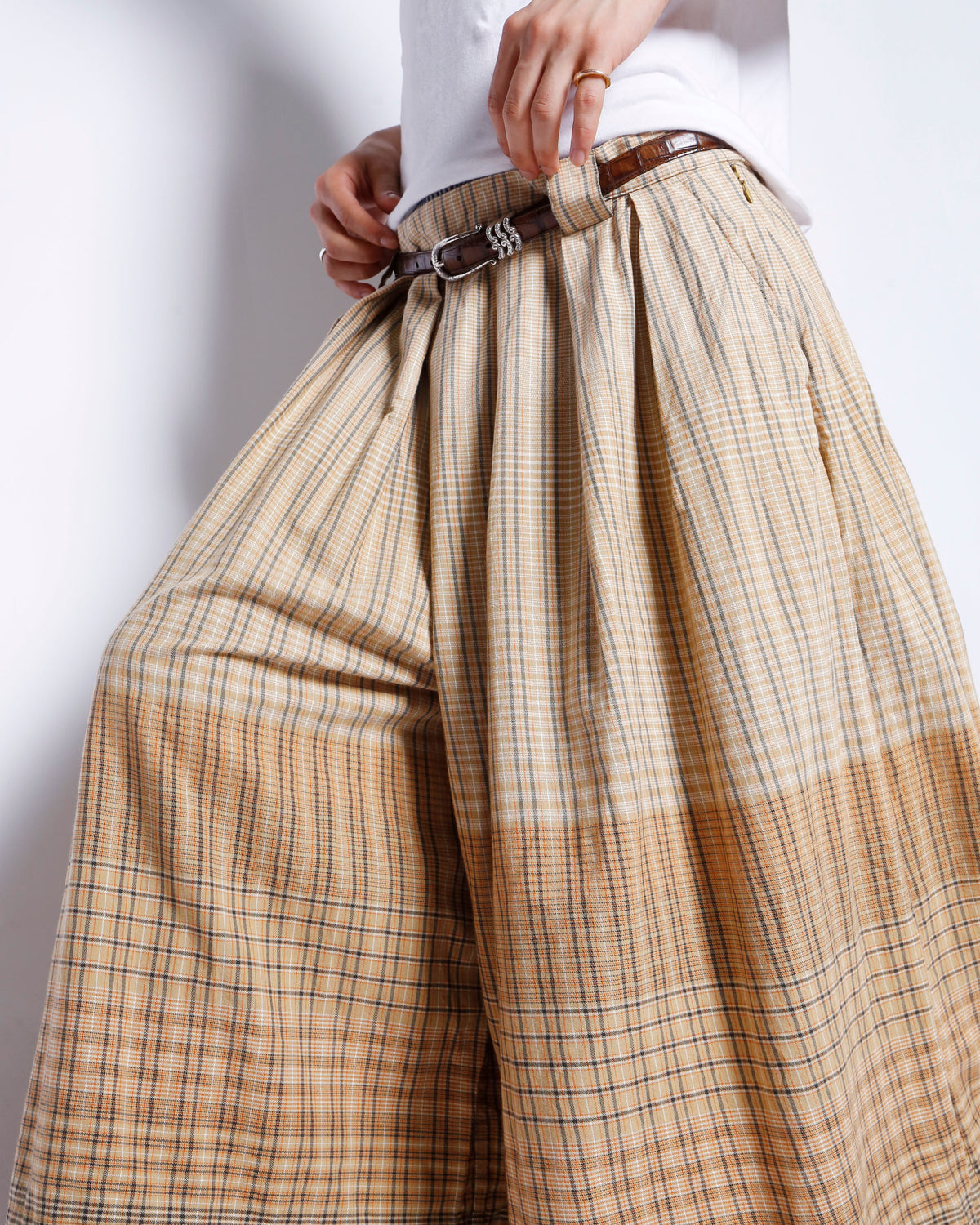 vintage check pleats jumbo bermuda shorts